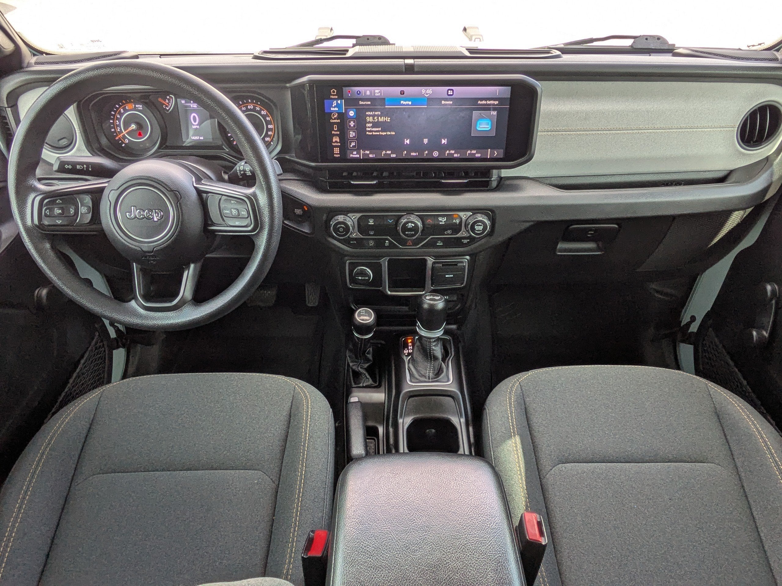 2024 Jeep Wrangler 4-Door Sport 4x4