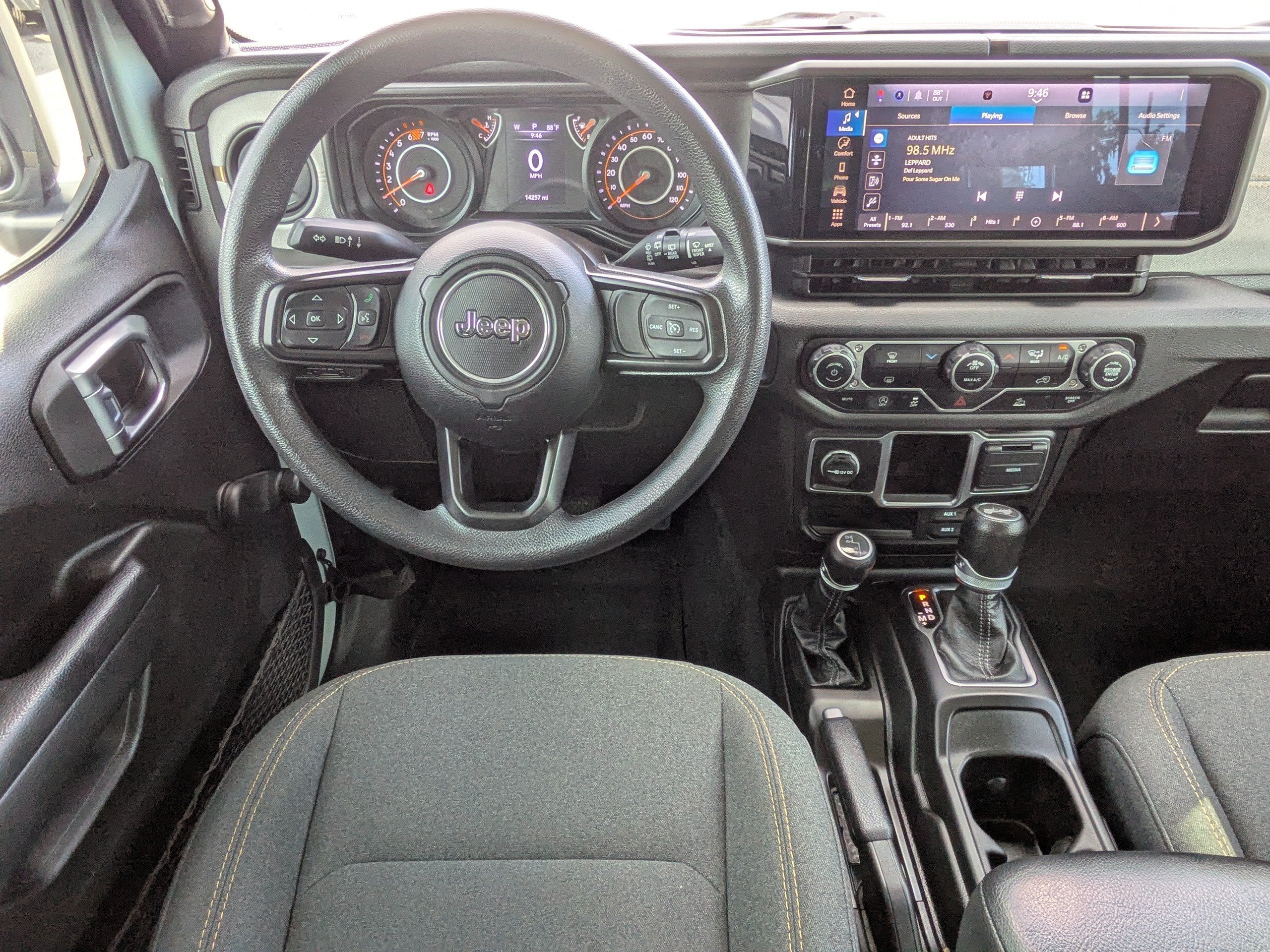 2024 Jeep Wrangler 4-Door Sport 4x4