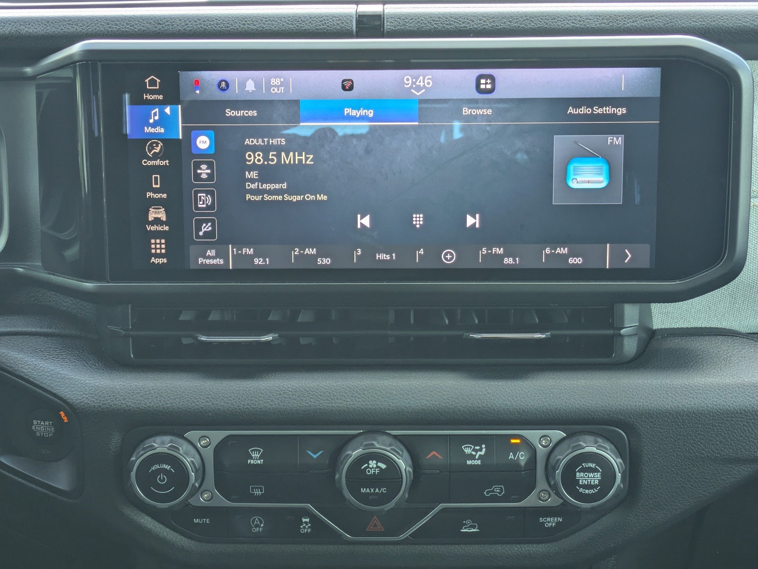 2024 Jeep Wrangler 4-Door Sport 4x4