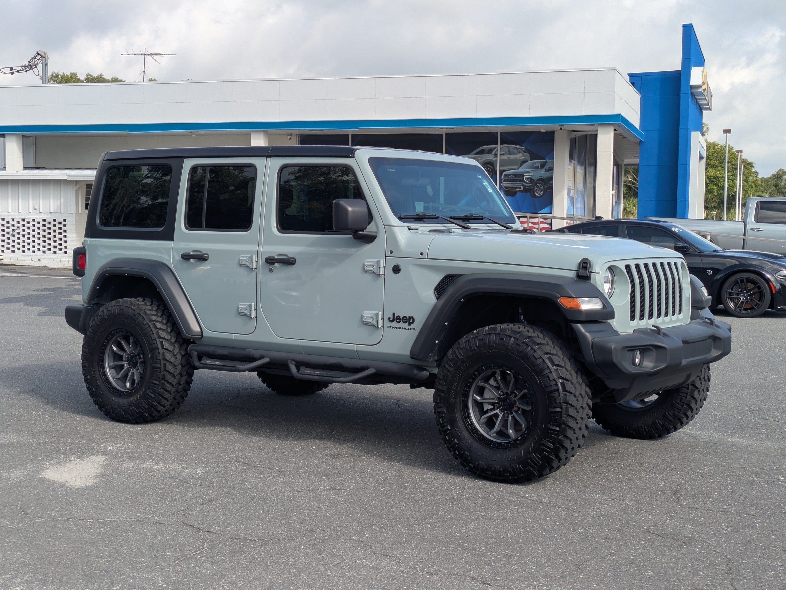 2024 Jeep Wrangler 4-Door Sport 4x4