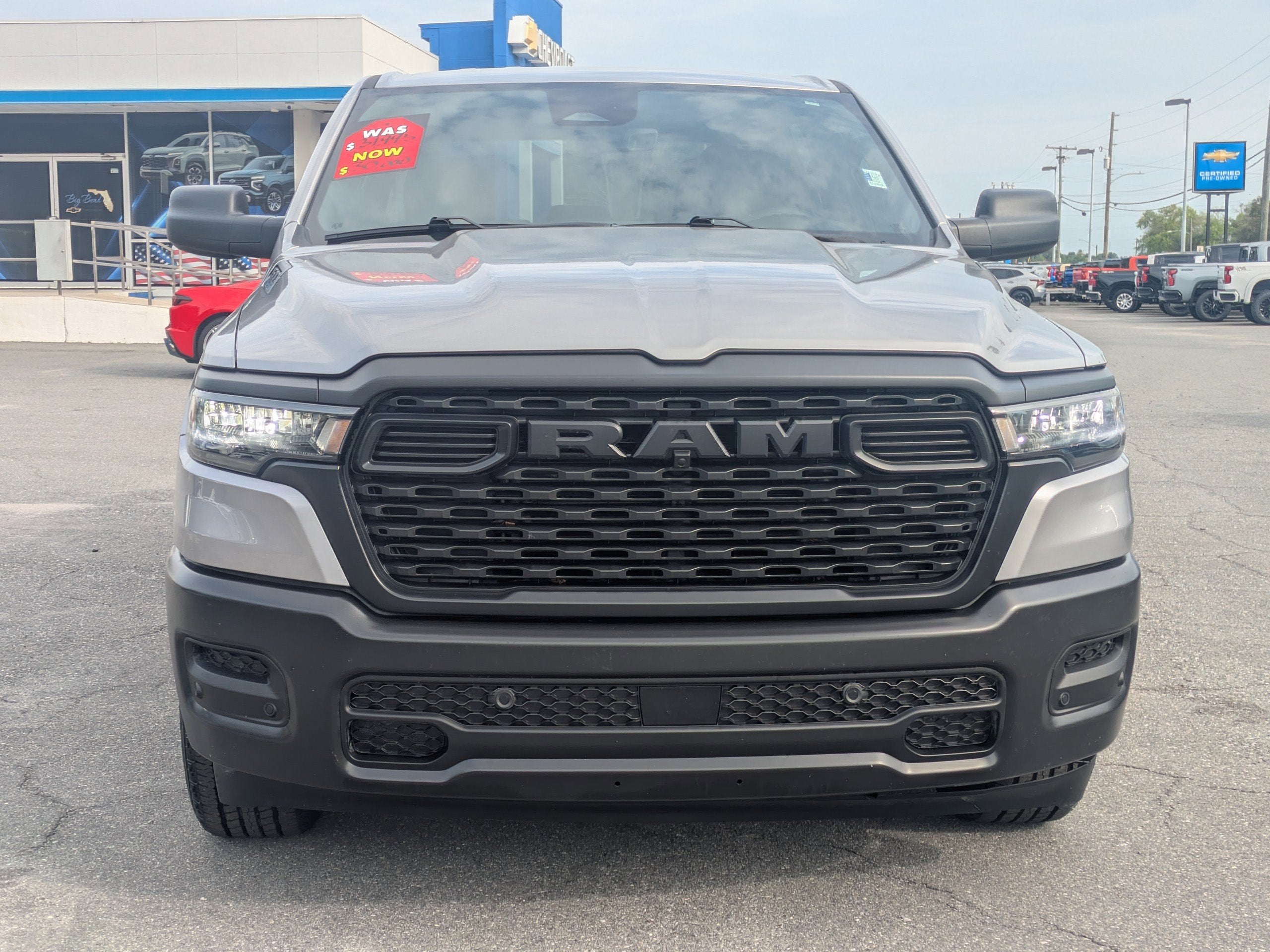 2025 RAM 1500 Tradesman Crew Cab 4x2 5'7" Box