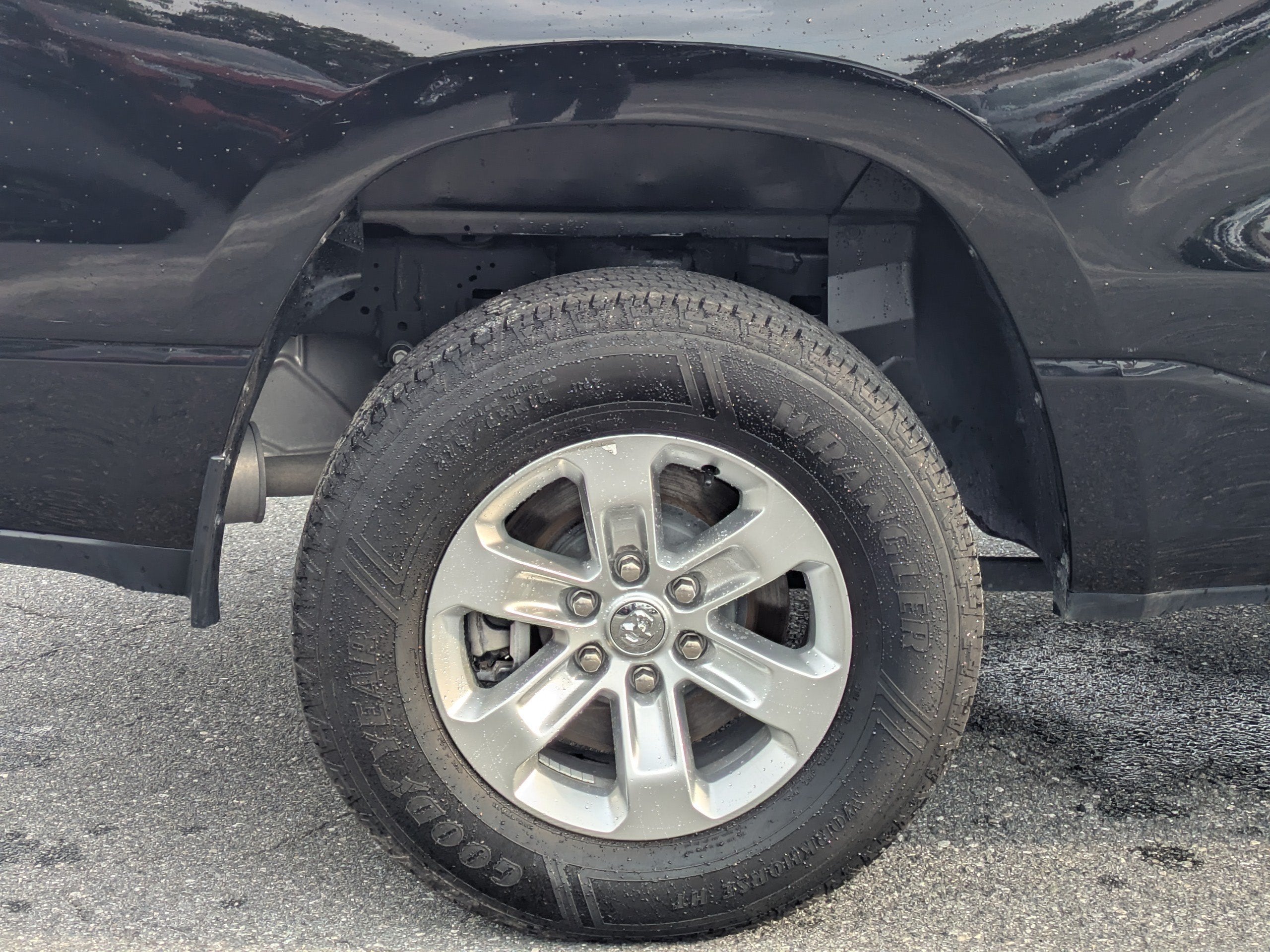 2024 RAM 1500 Laramie