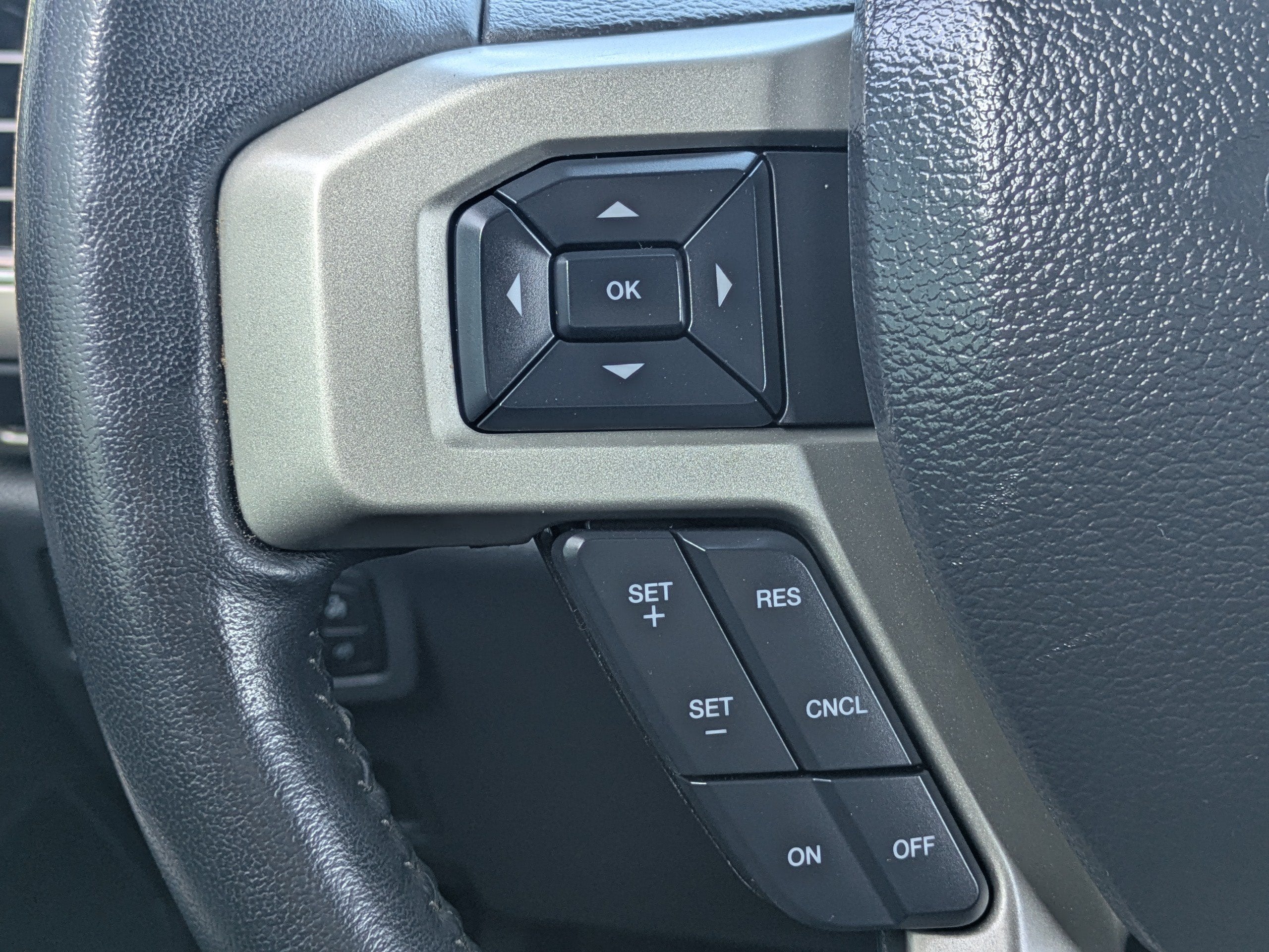 2022 Ford F-350 Lariat