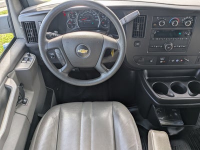 2024 Chevrolet Express Passenger 3500 1LS