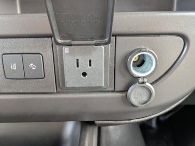 2024 Chevrolet Express Passenger 3500 1LS