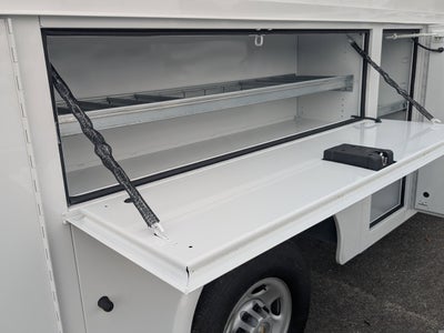 2025 Chevrolet Express Cutaway 3500 1WT