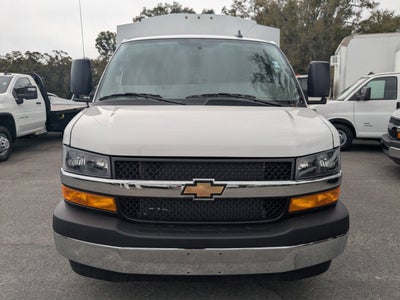 2025 Chevrolet Express Cutaway 3500 1WT