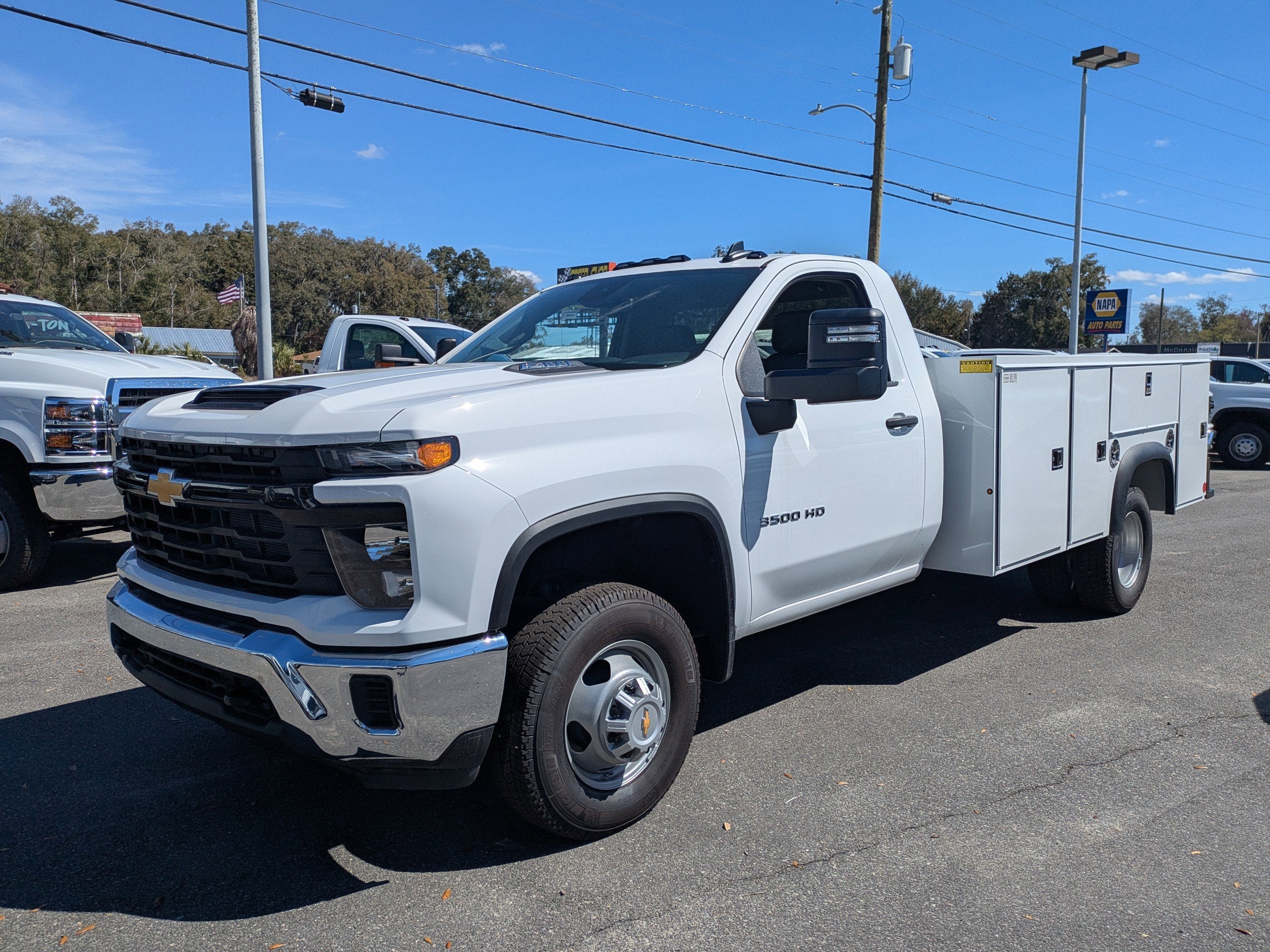 2025 Chevrolet Silverado 3500 HD Chassis Cab Work Truck