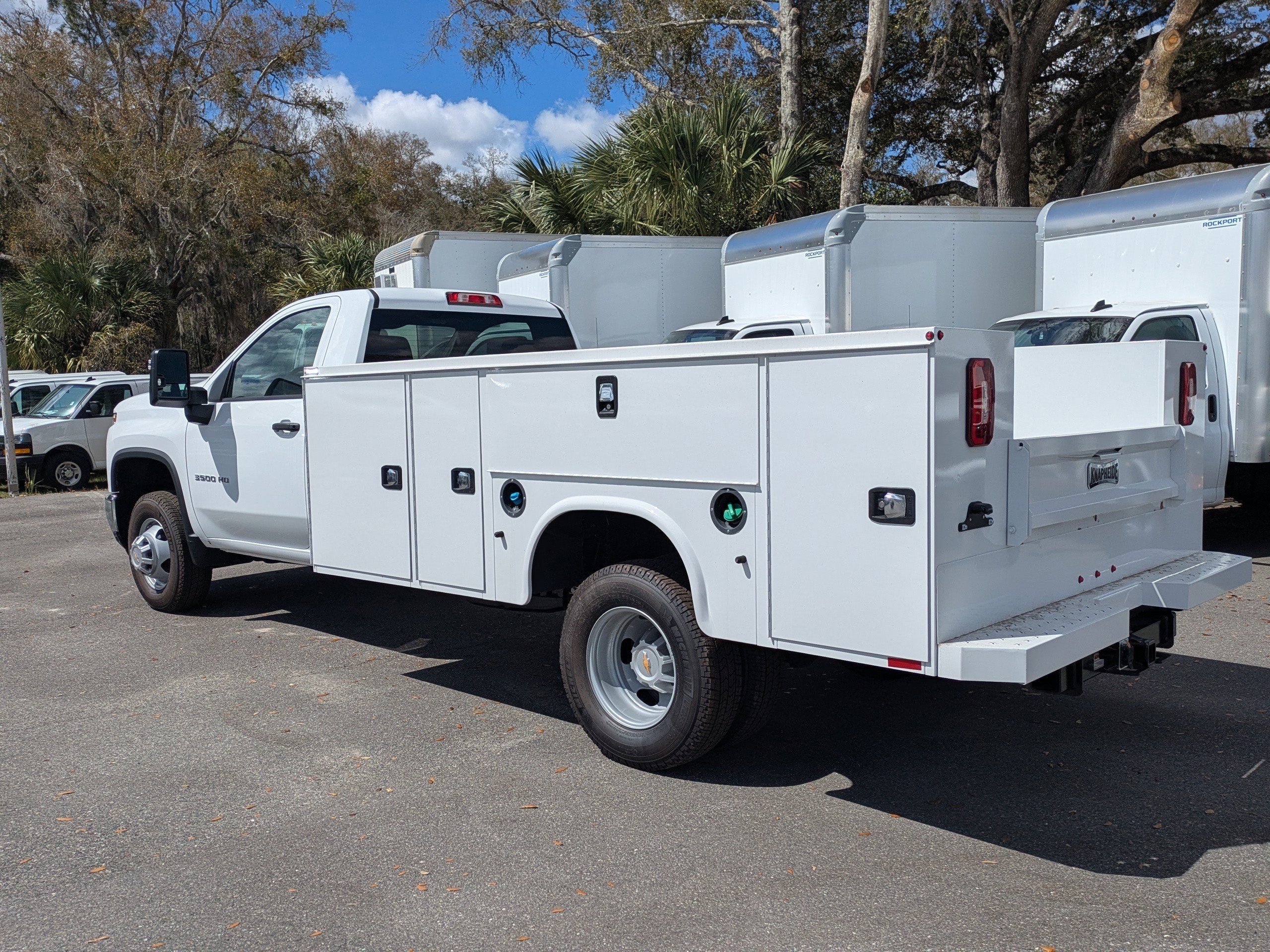 2025 Chevrolet Silverado 3500 HD Chassis Cab Work Truck