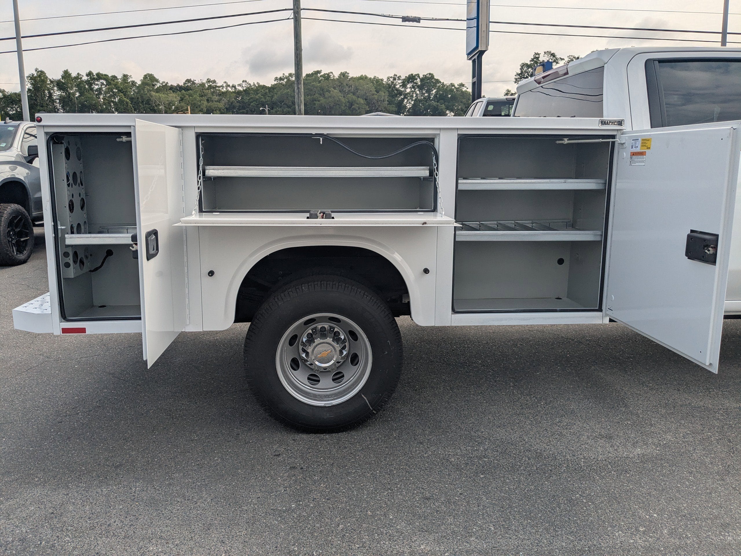 2025 Chevrolet Silverado 3500 HD Chassis Cab Work Truck