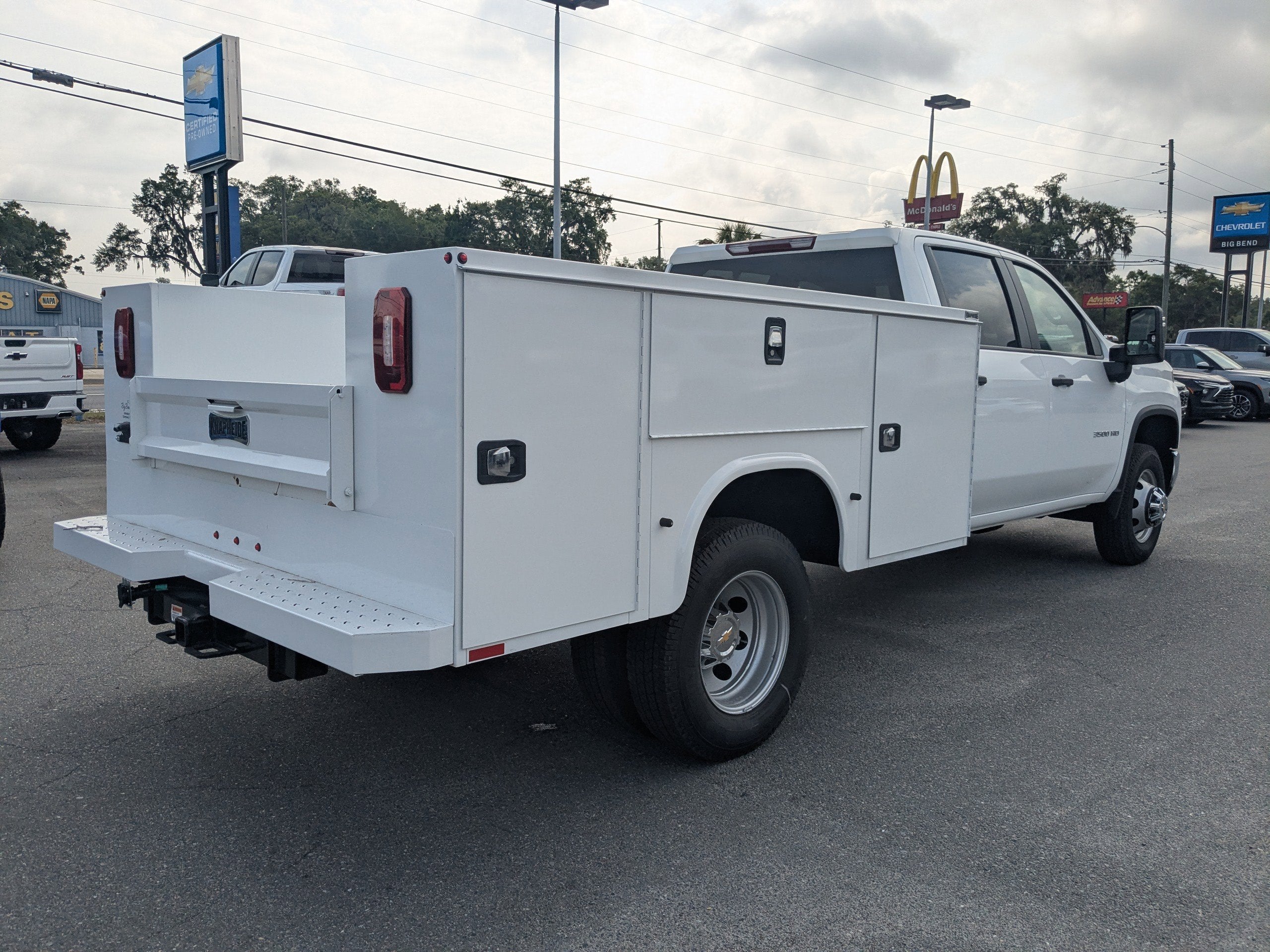 2025 Chevrolet Silverado 3500 HD Chassis Cab Work Truck