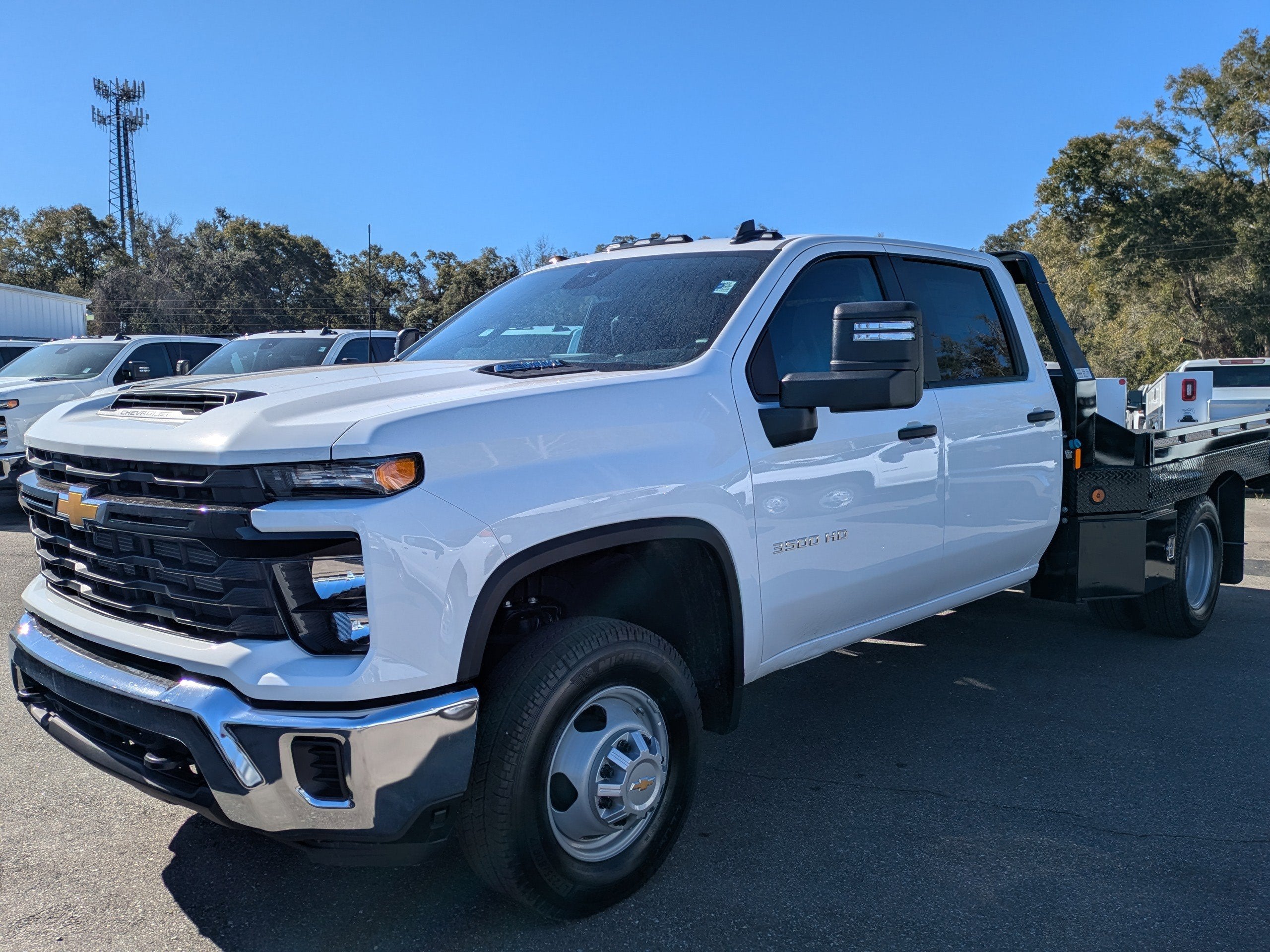 2025 Chevrolet Silverado 3500 HD Chassis Cab Work Truck