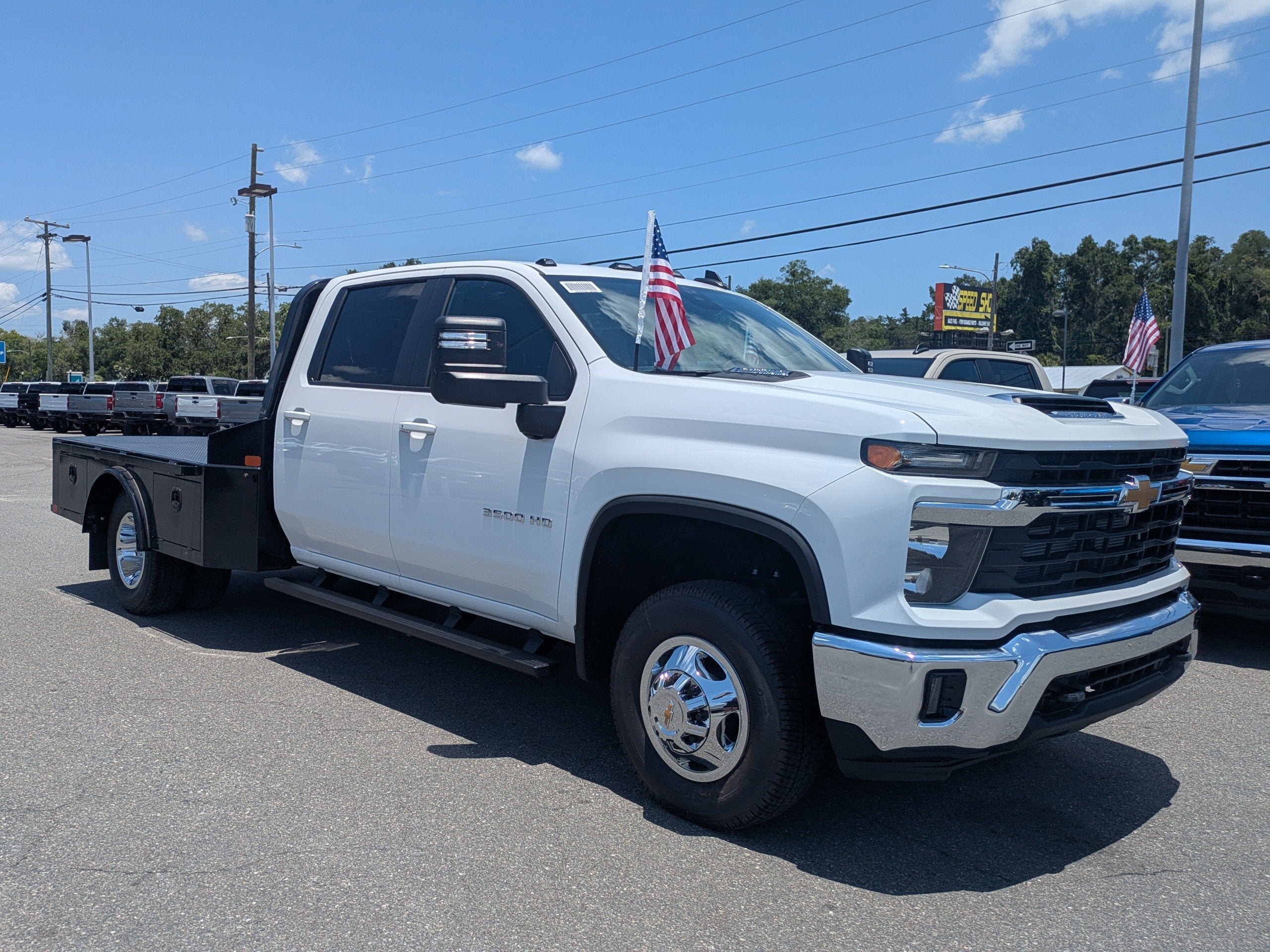 2026 Chevrolet Silverado 3500 HD Chassis Cab LT