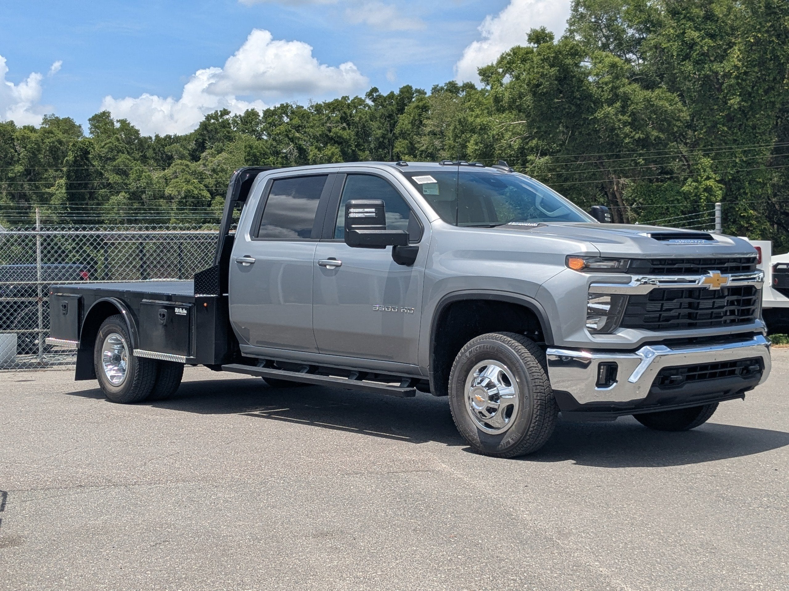 2026 Chevrolet Silverado 3500 HD Chassis Cab LT
