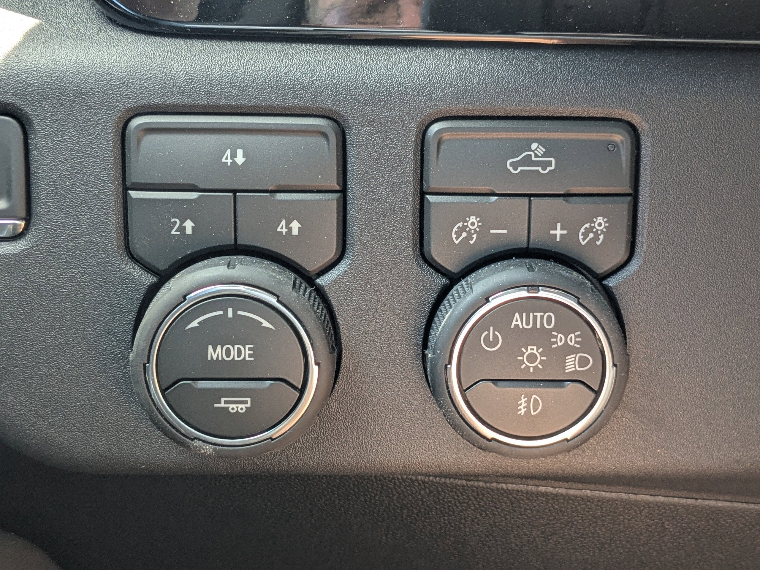 2026 Chevrolet Silverado 3500 HD Chassis Cab LT