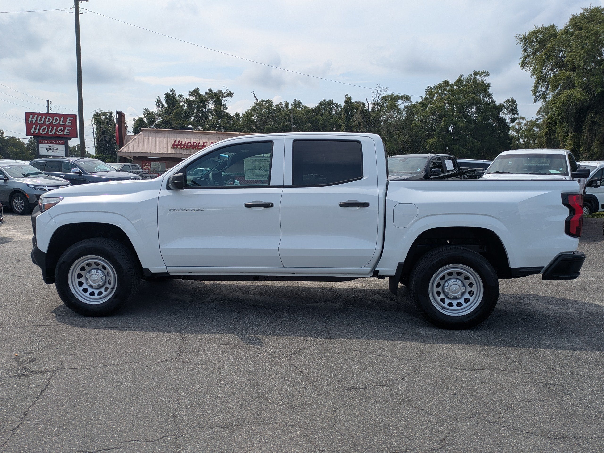 2026 Chevrolet Colorado WT
