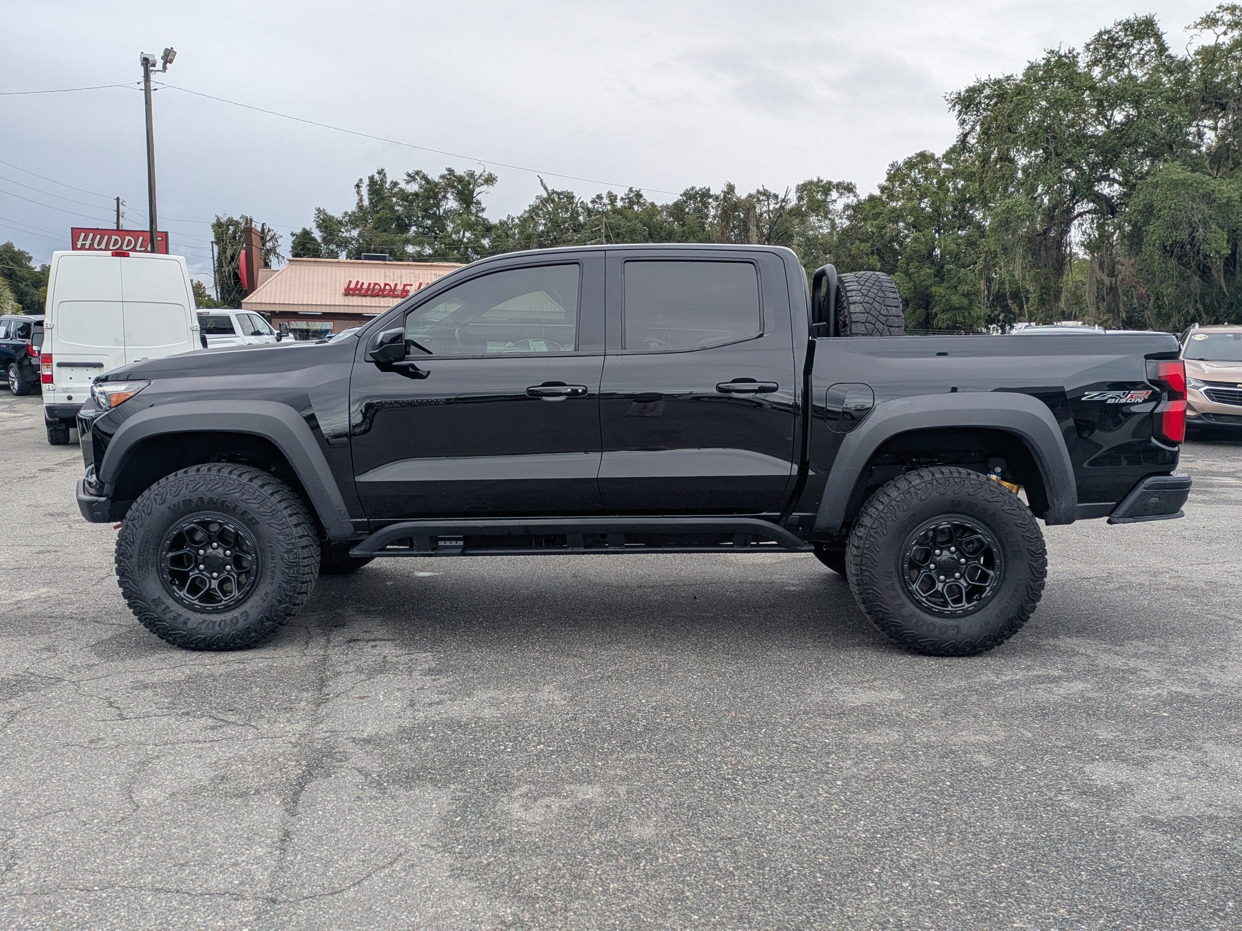 2024 Chevrolet Colorado ZR2