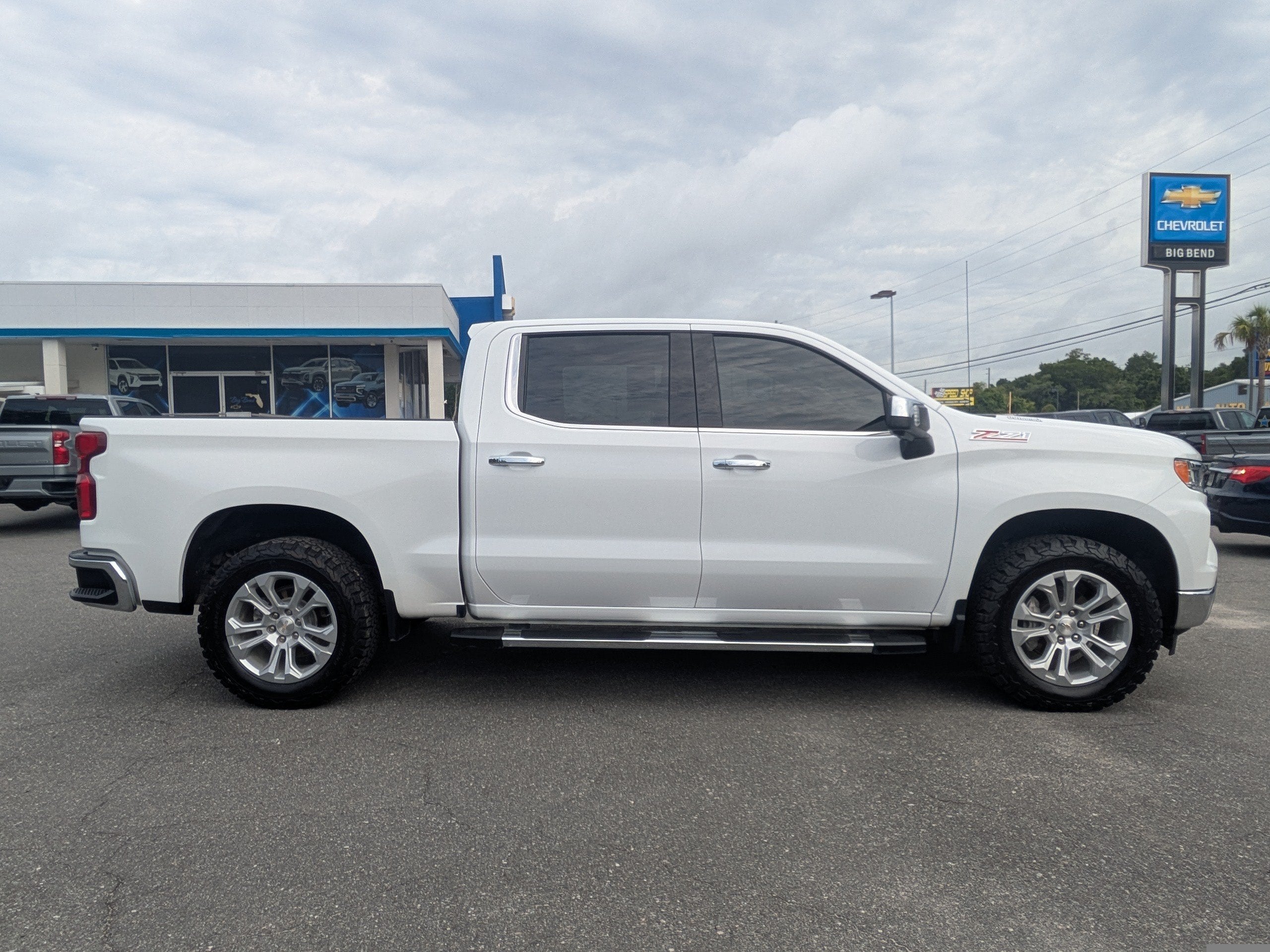 2024 Chevrolet Silverado 1500 LTZ