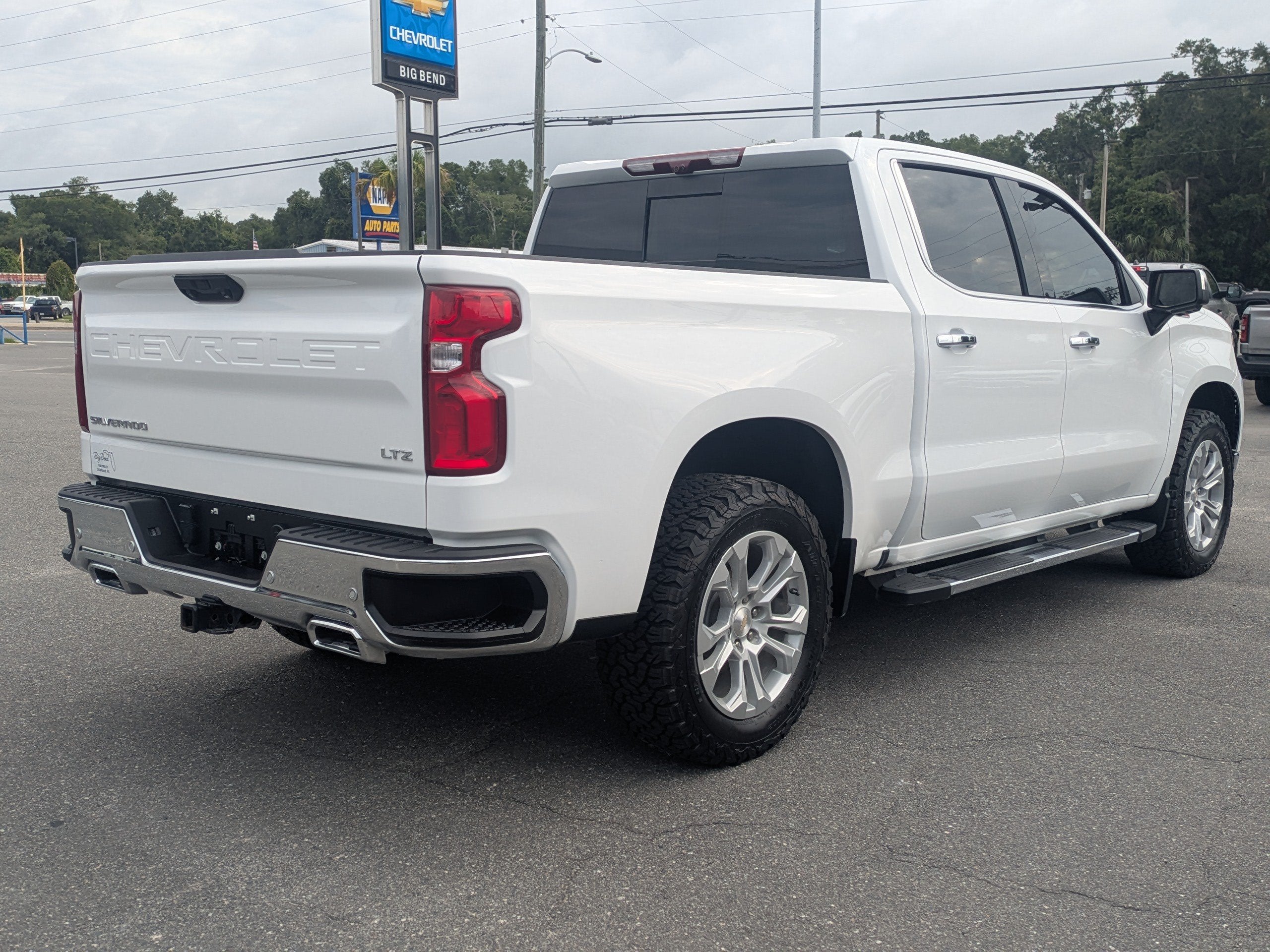 2024 Chevrolet Silverado 1500 LTZ