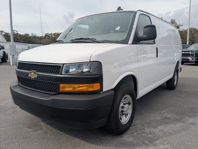 2025 Chevrolet Express Cargo WT