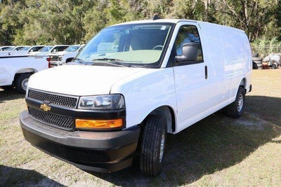 2025 Chevrolet Express Cargo WT