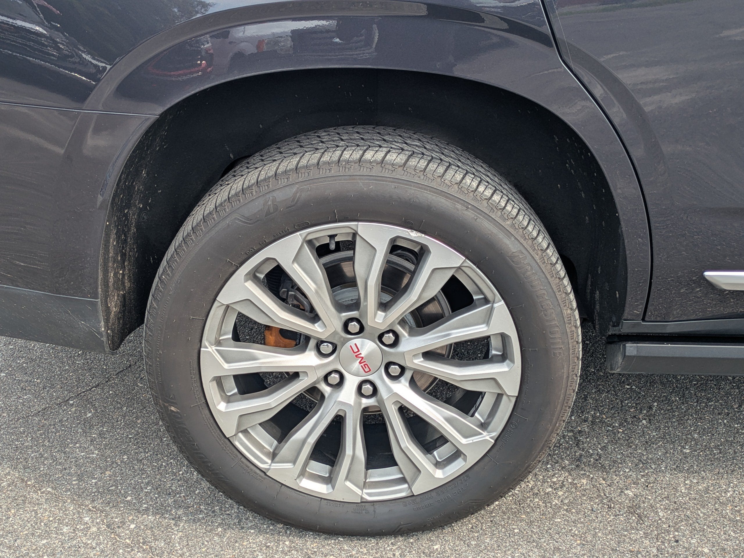 2024 GMC Yukon Denali