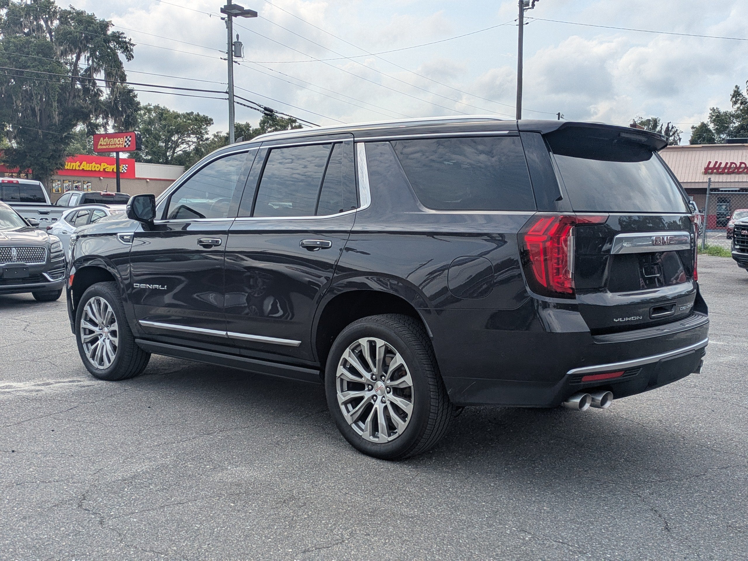 2024 GMC Yukon Denali