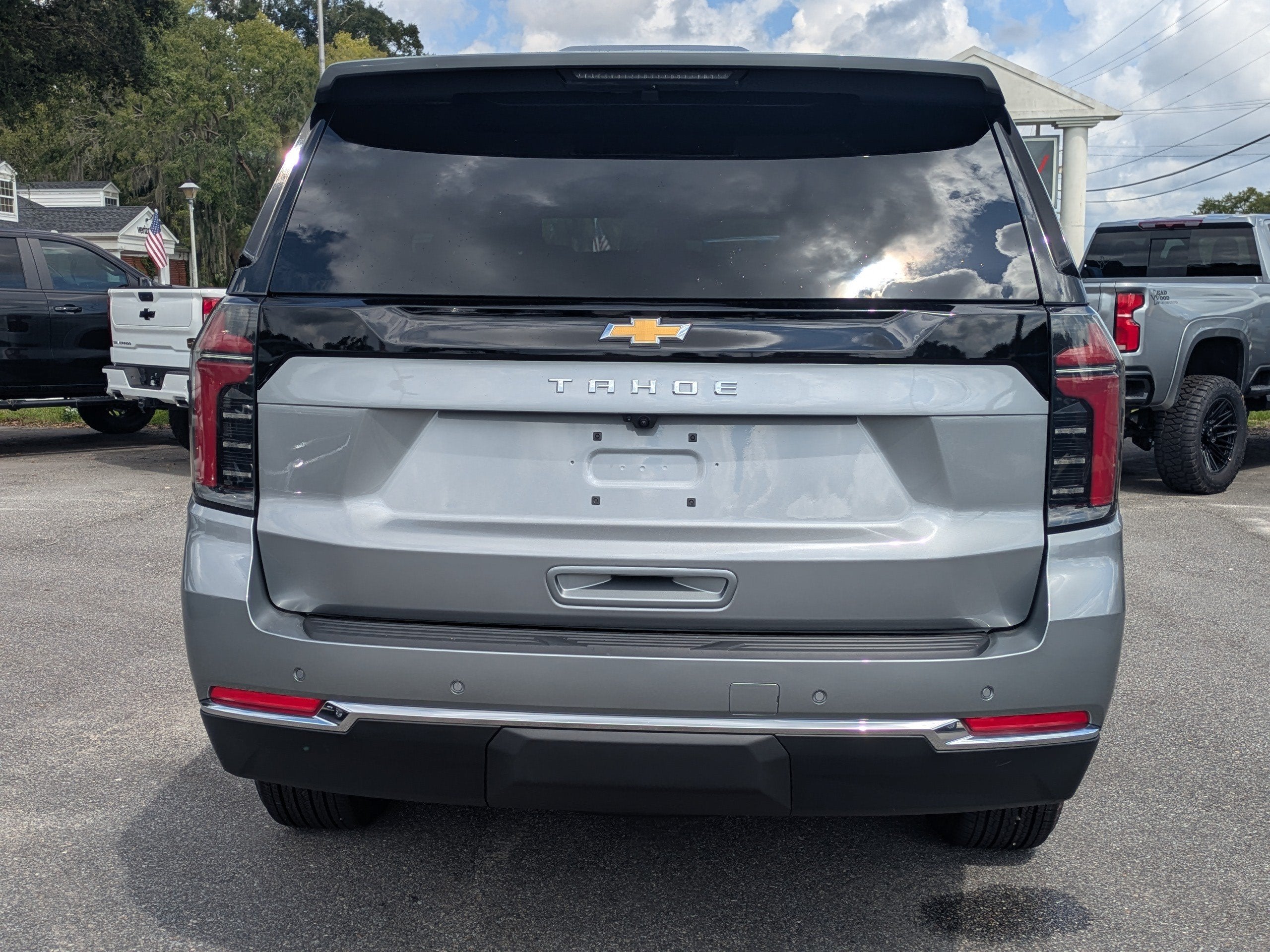2026 Chevrolet Tahoe LS