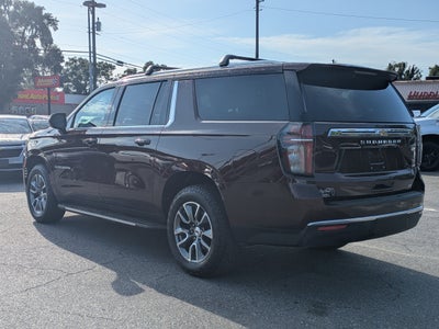 2022 Chevrolet Suburban LT