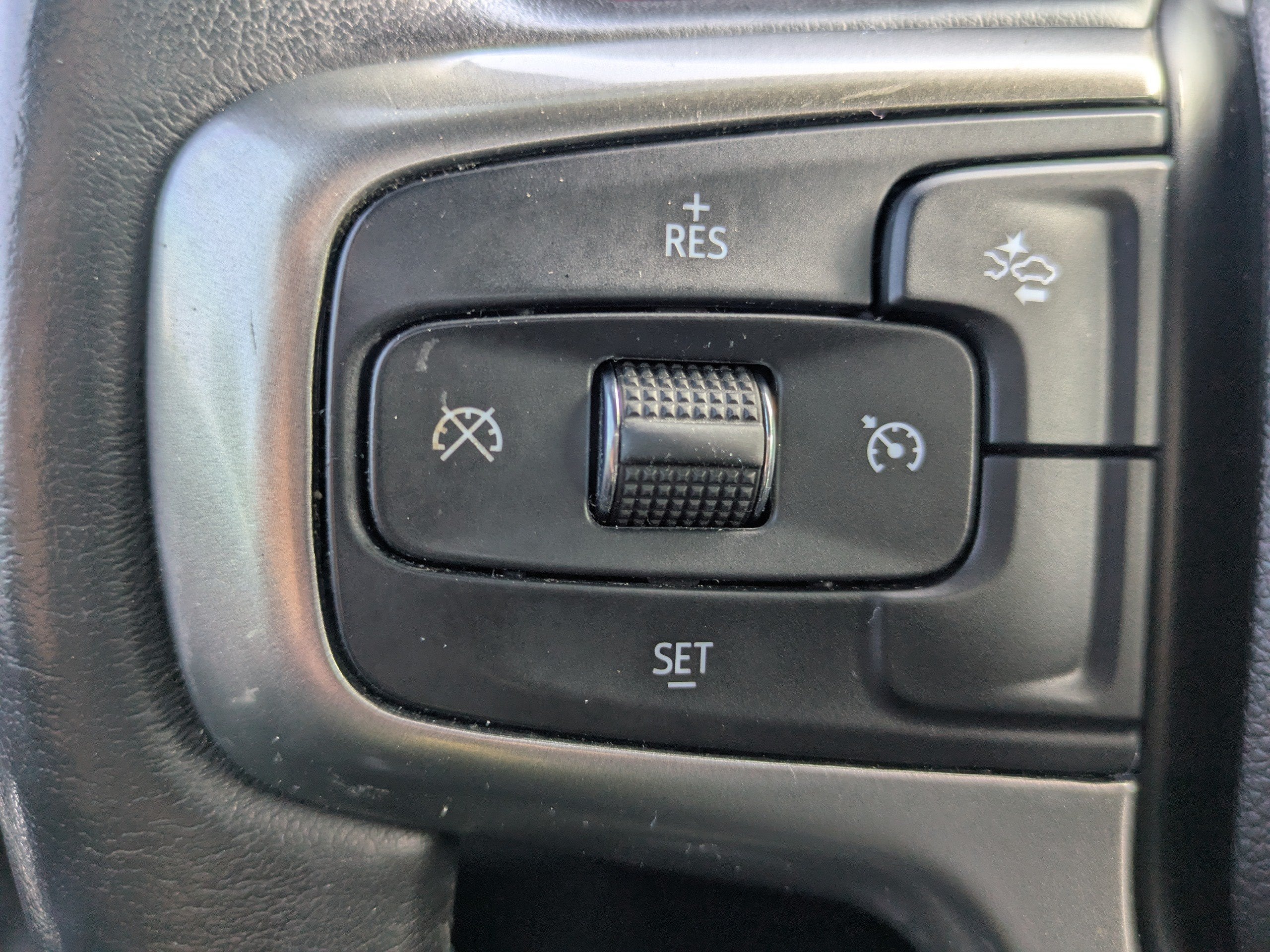 2021 Chevrolet Tahoe LS