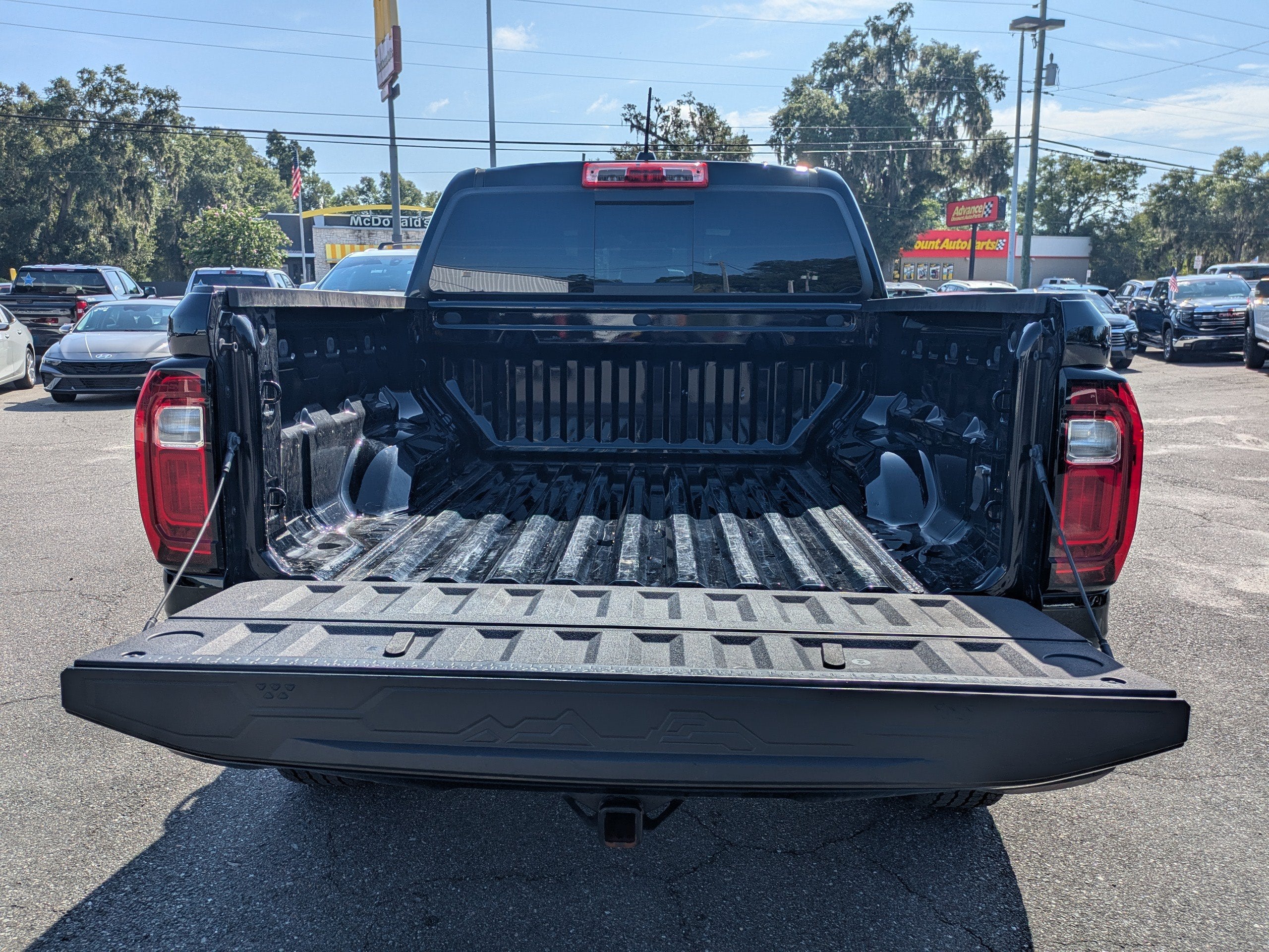 2024 GMC Canyon Elevation