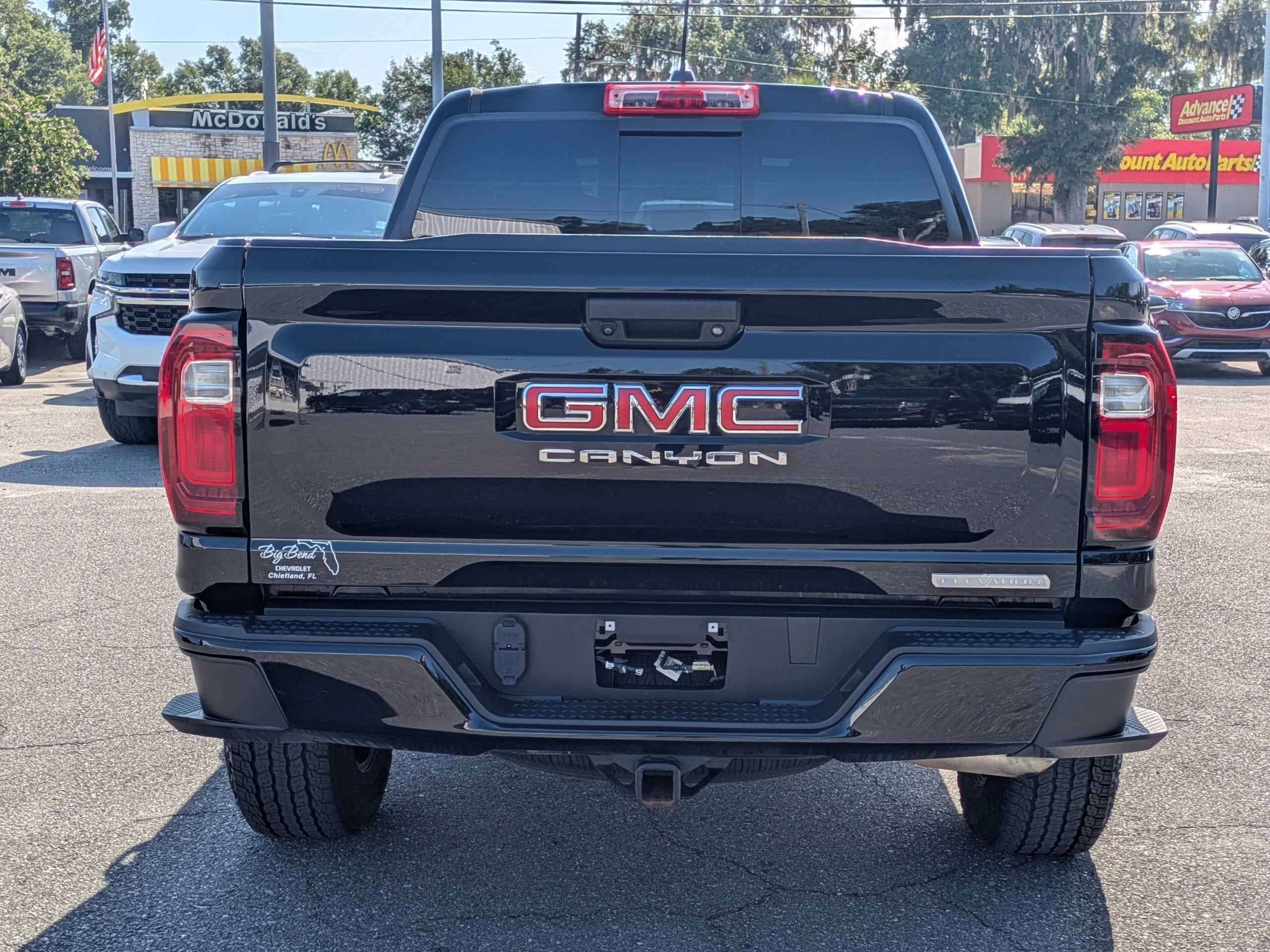 2024 GMC Canyon Elevation