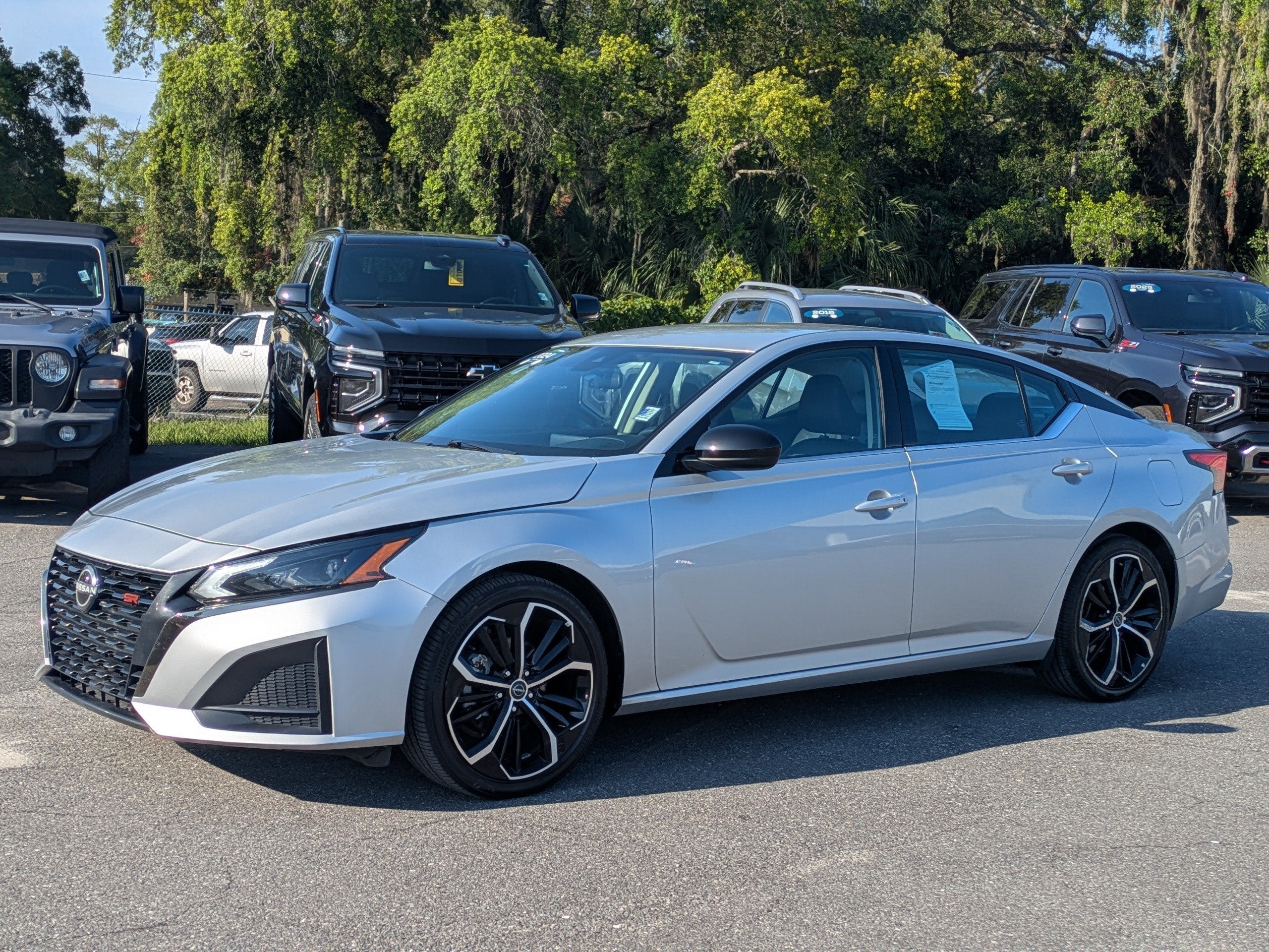2024 Nissan Altima 2.5 SR