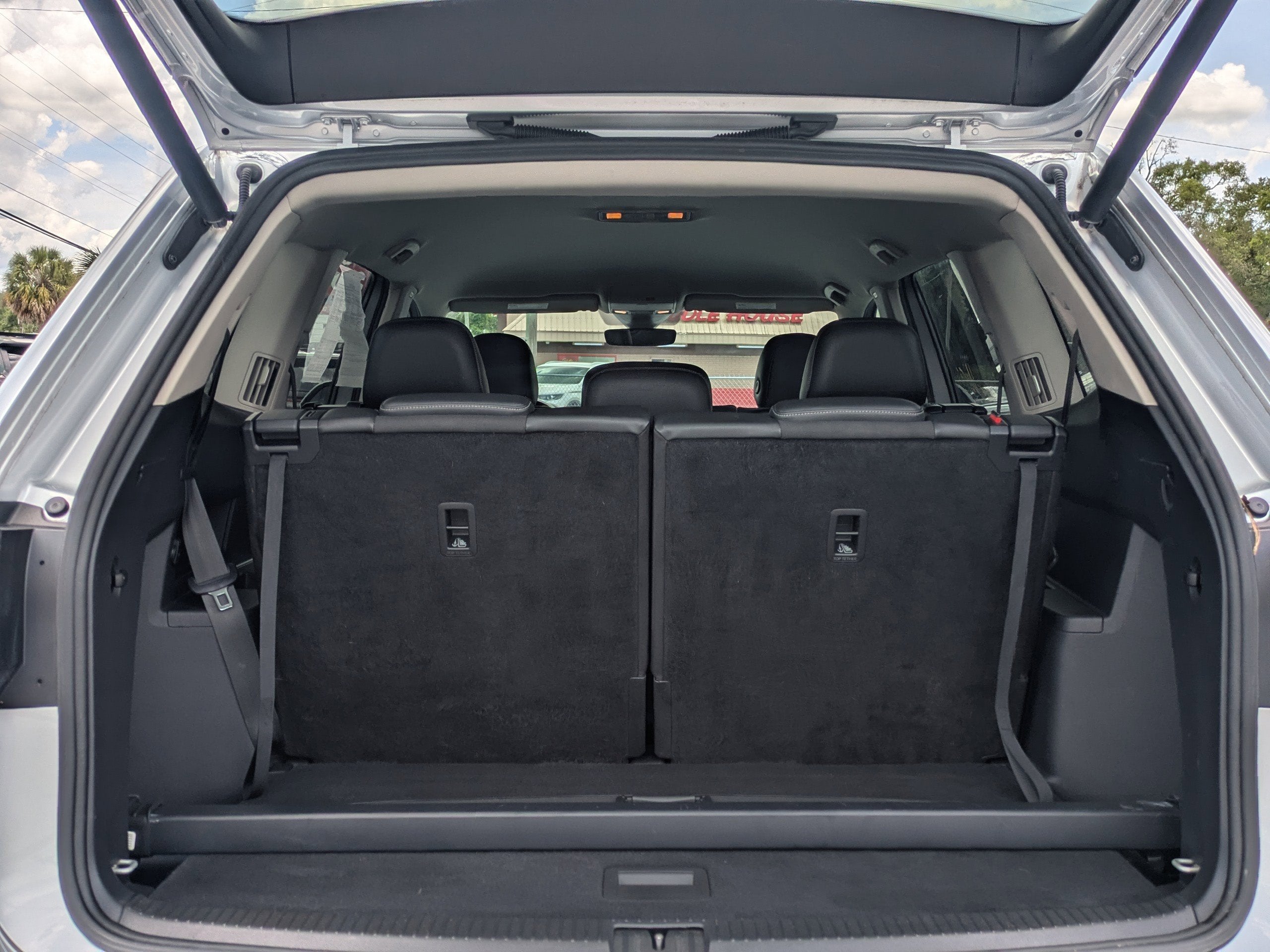 2019 Volkswagen Atlas 3.6L V6 SE w/Technology