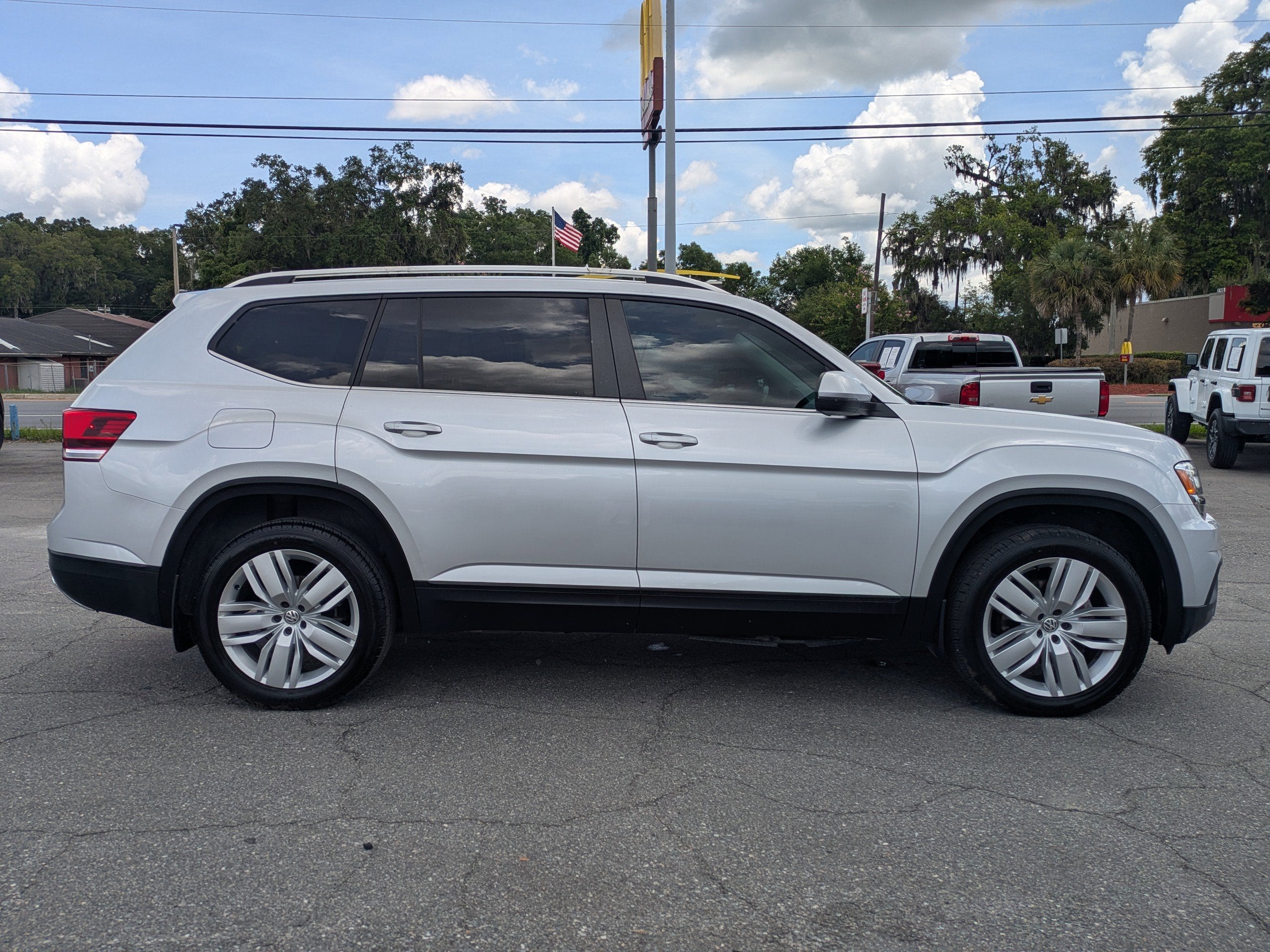 2019 Volkswagen Atlas 3.6L V6 SE w/Technology