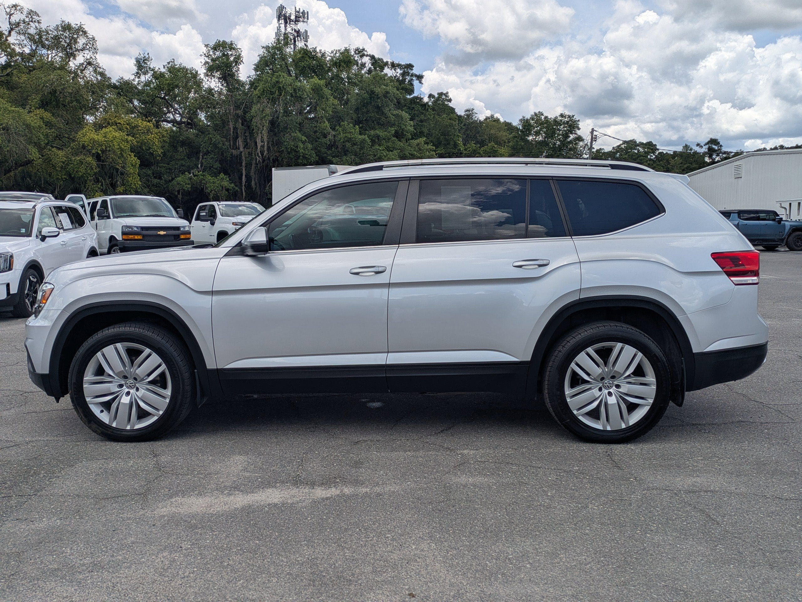 2019 Volkswagen Atlas 3.6L V6 SE w/Technology