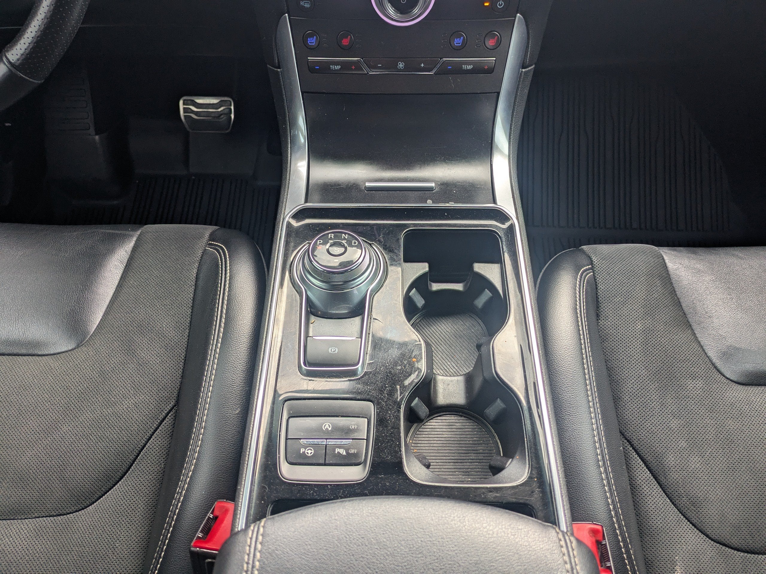 2020 Ford Edge ST