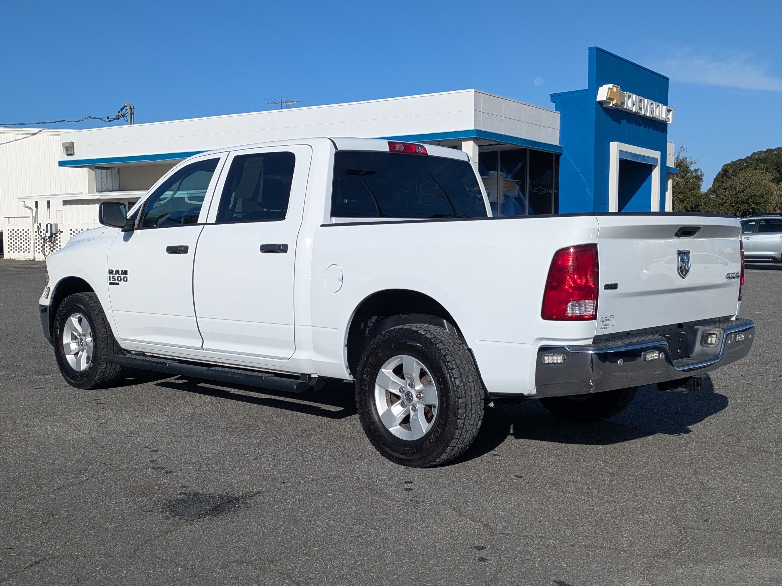 2022 RAM 1500 Classic SLT