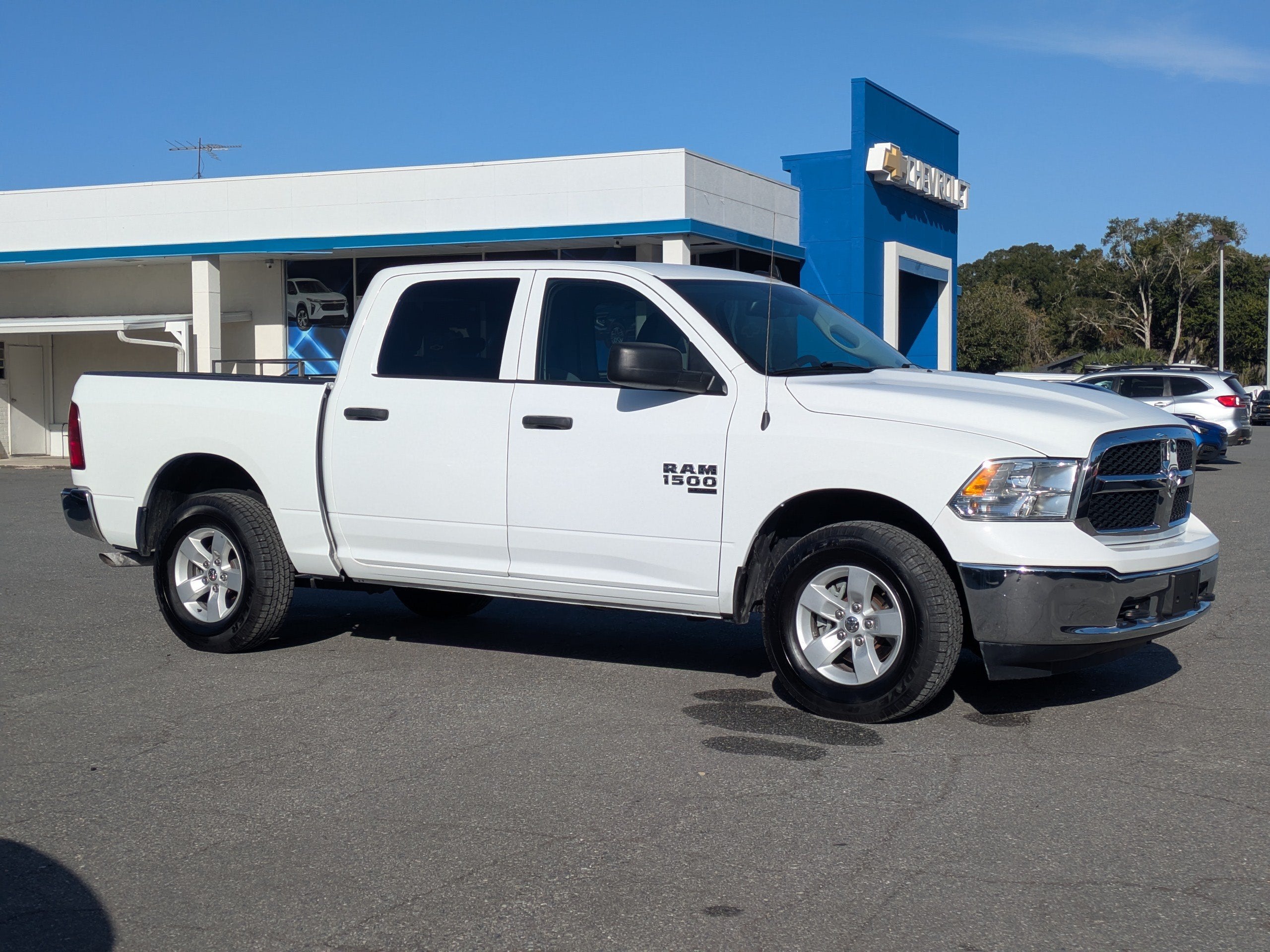 2022 RAM 1500 Classic SLT