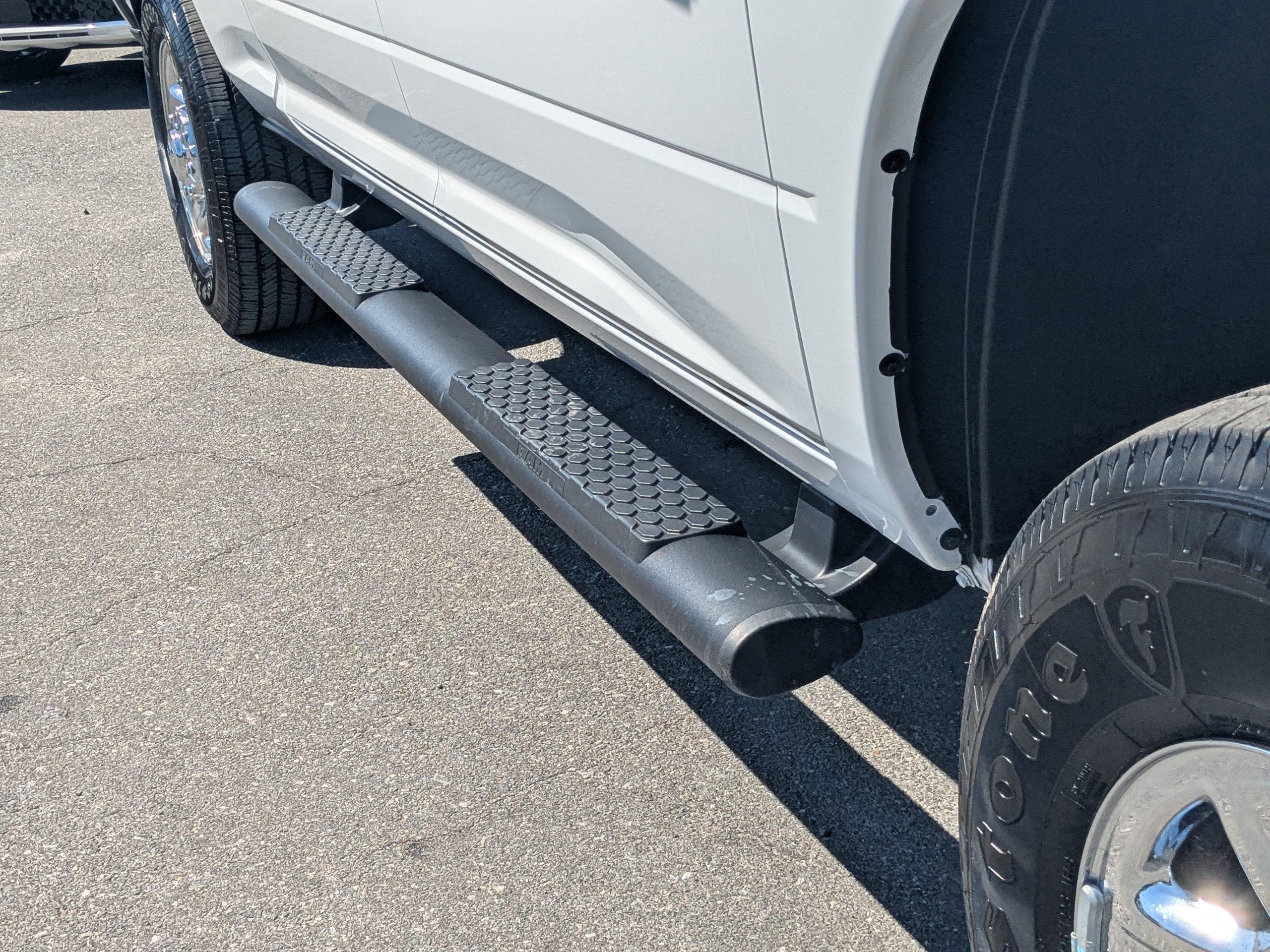 2026 RAM 2500 Tradesman Crew Cab 4x4 6'4" Box