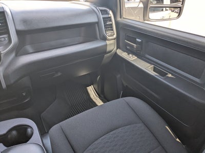 2026 RAM 2500 Tradesman Crew Cab 4x4 6'4" Box