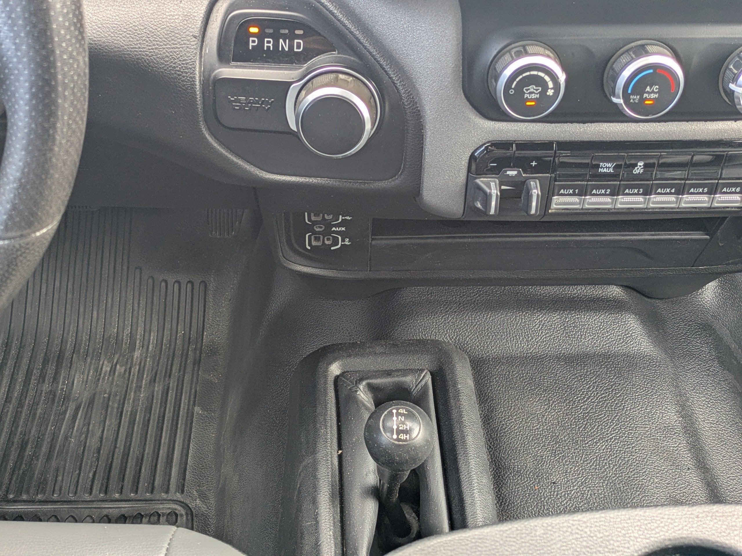 2021 RAM 2500 Tradesman Crew Cab 4x4 8' Box