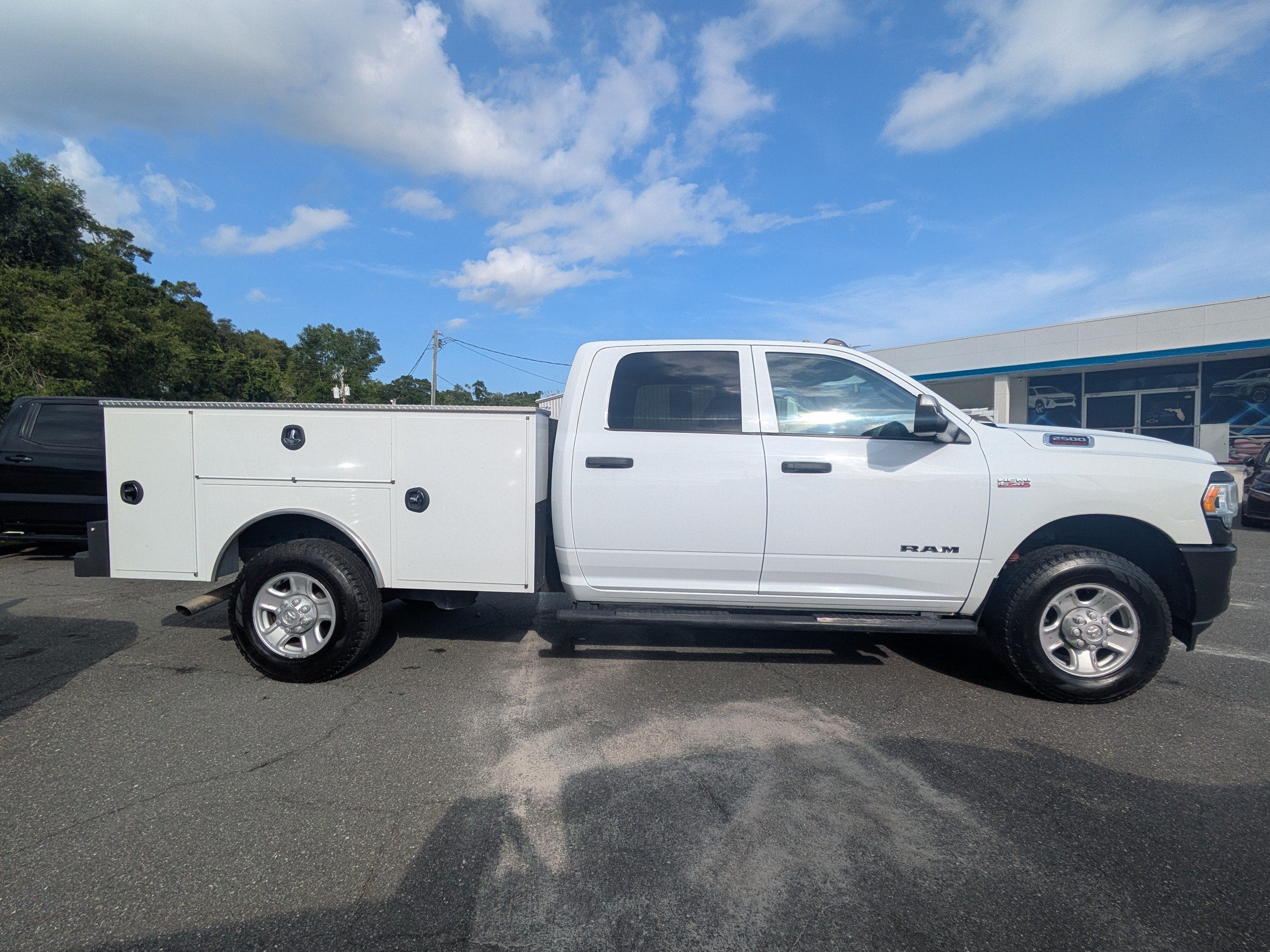 2021 RAM 2500 Tradesman Crew Cab 4x4 8' Box