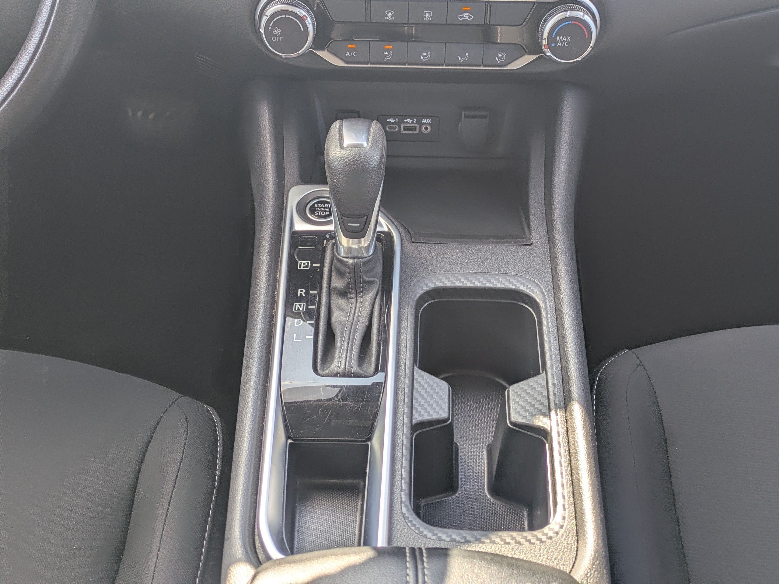 2024 Nissan Sentra SV Xtronic CVT