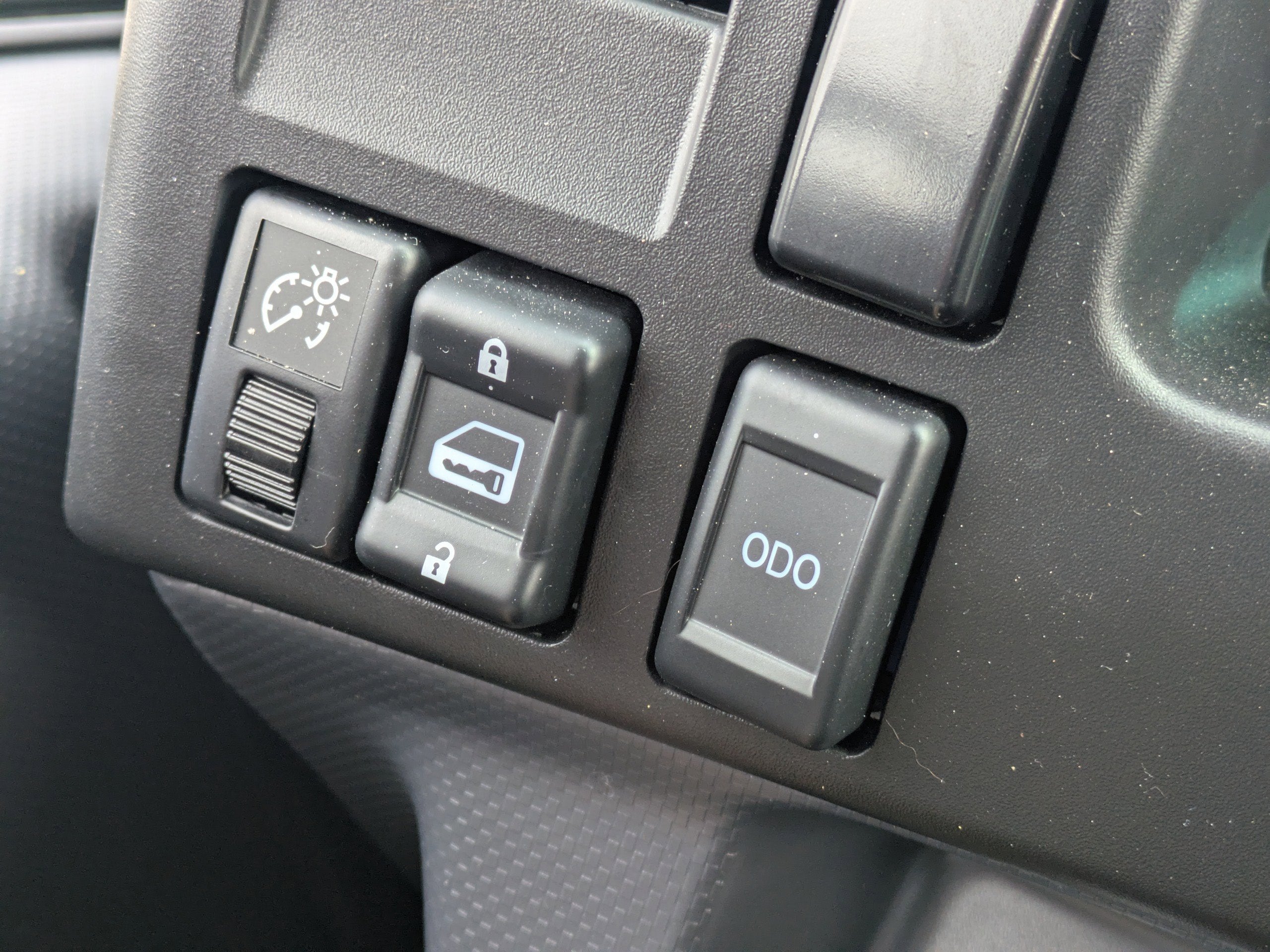 2024 Chevrolet Low Cab Forward 3500 HG MEDIUM ASH GRAY