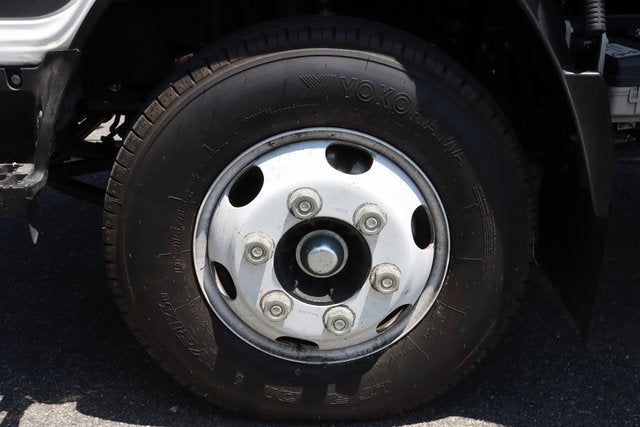 2024 Chevrolet Low Cab Forward 3500 HG MEDIUM ASH GRAY