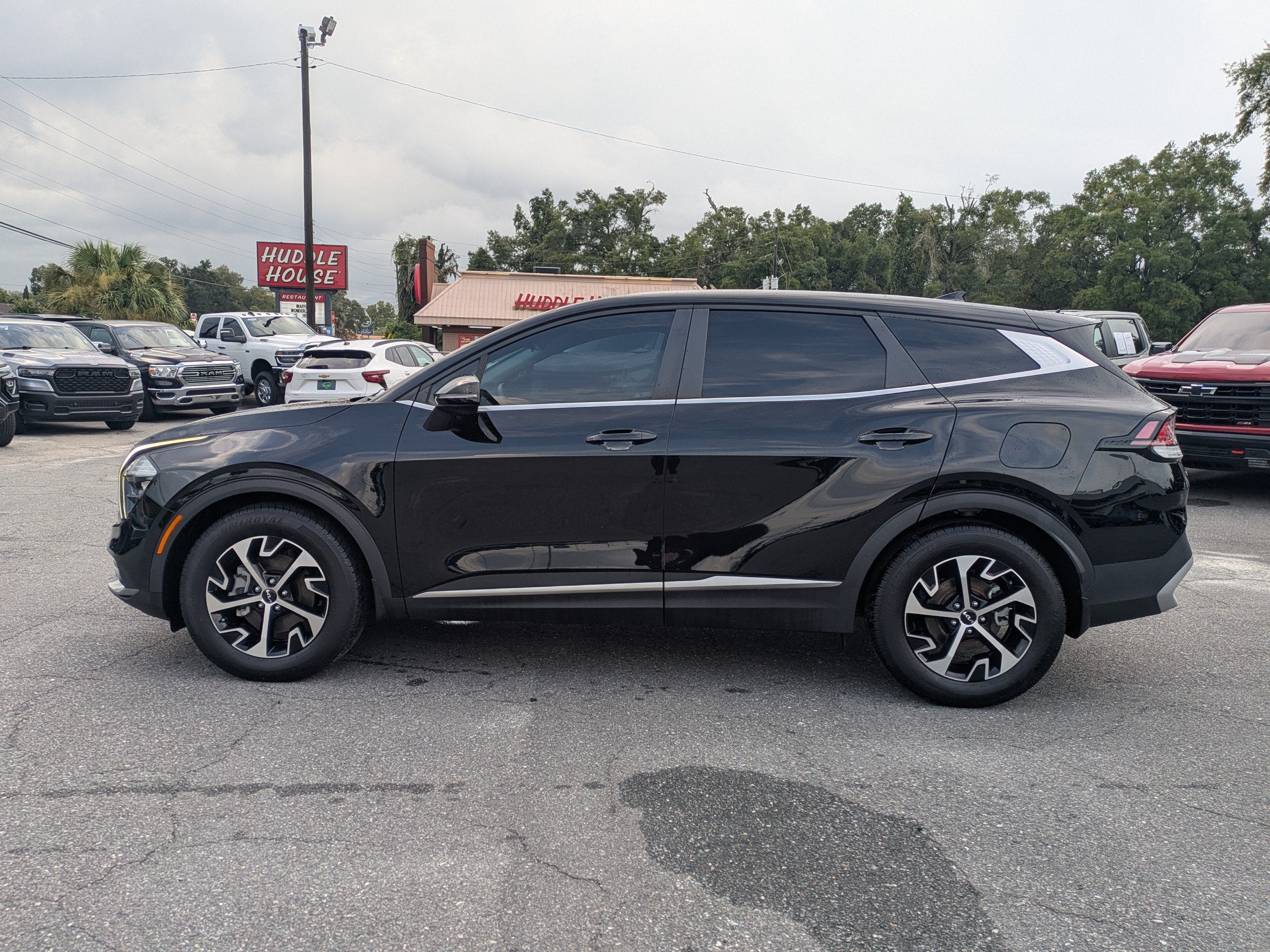 2023 Kia Sportage EX
