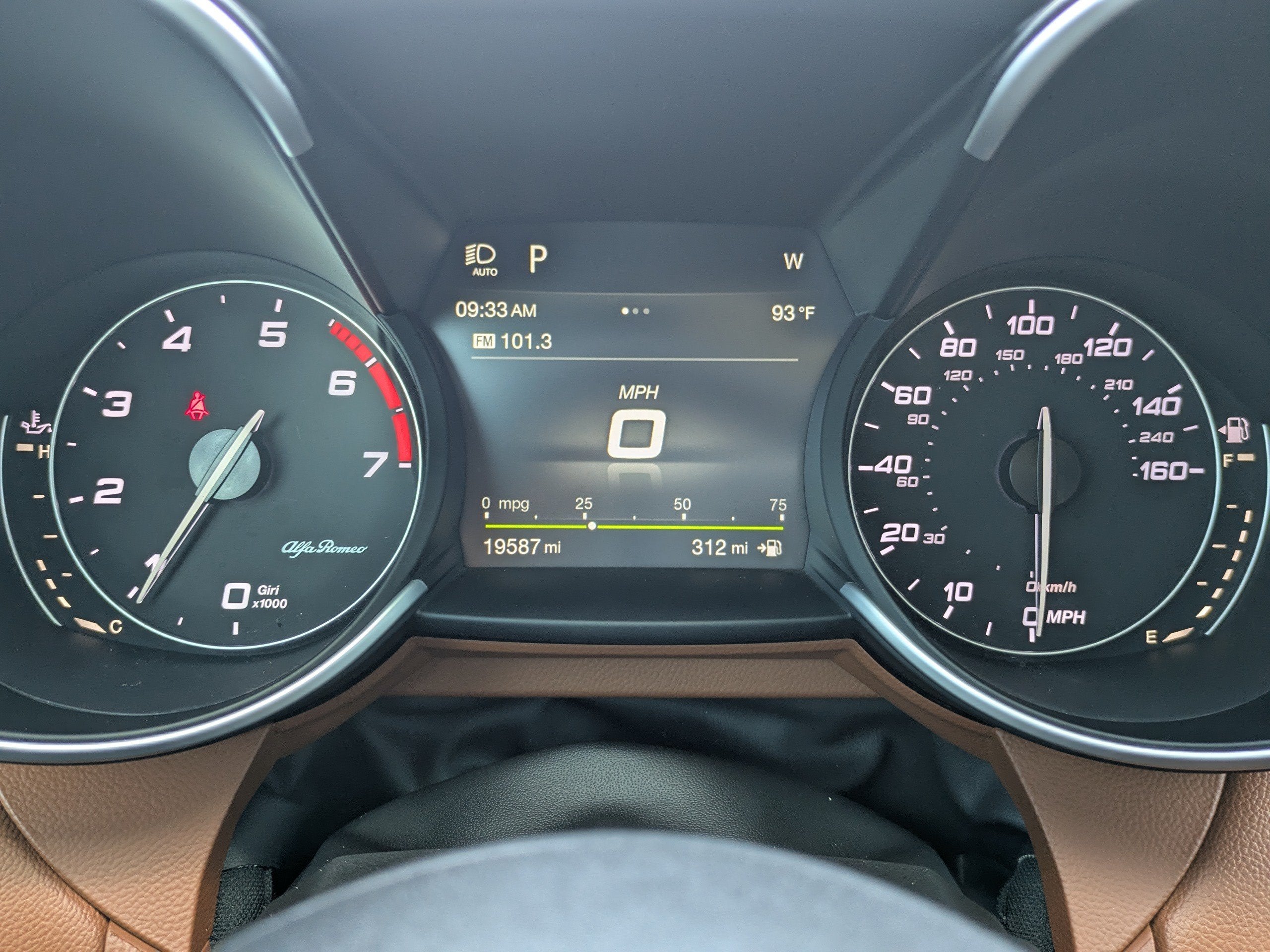 2019 Alfa Romeo Giulia Ti RWD