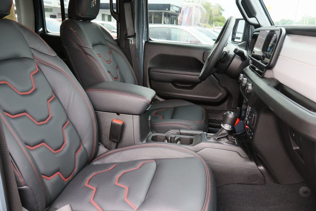 2024 Jeep Wrangler 4-Door Willys 4x4