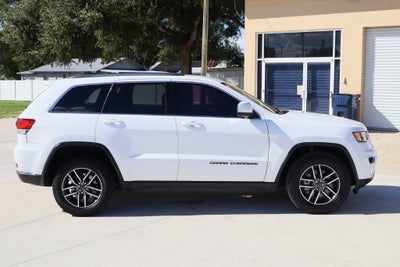 2021 Jeep Grand Cherokee Laredo E 4x4
